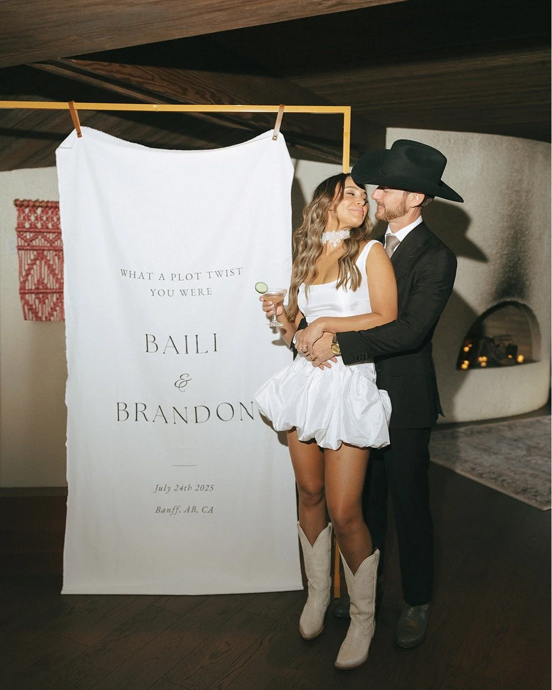 A little bit of country flair at Bluebird in Banff. Baili and Brandon's wedding was unique and suited them perfectly! 

#westernwedding #countrywedding #banffweddingvenue #weddinginspo #weddingplanning