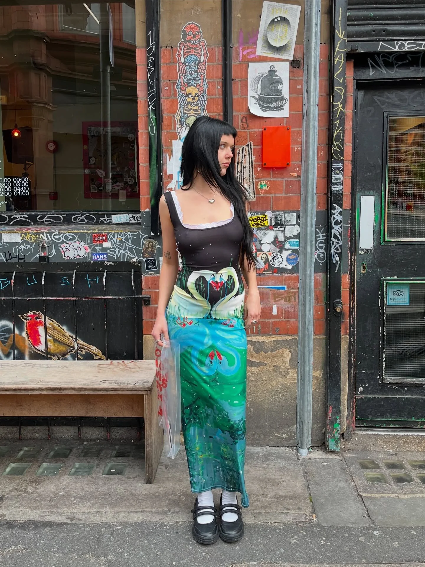 @whatzaraloves wearing your fav swan dress in Manchester over the weekend 🥰