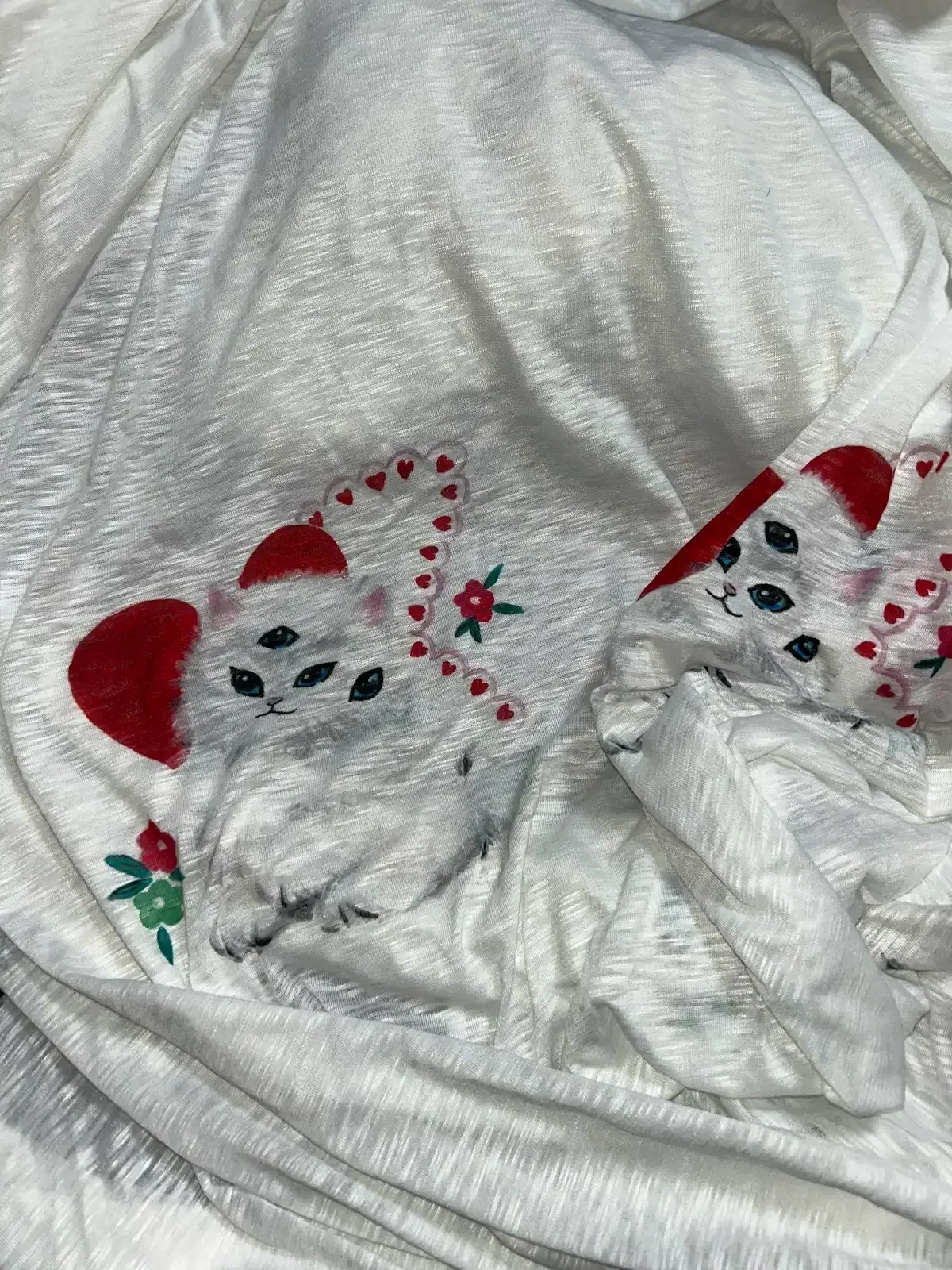 SAMPLE FABRIC - KITTY WHITE