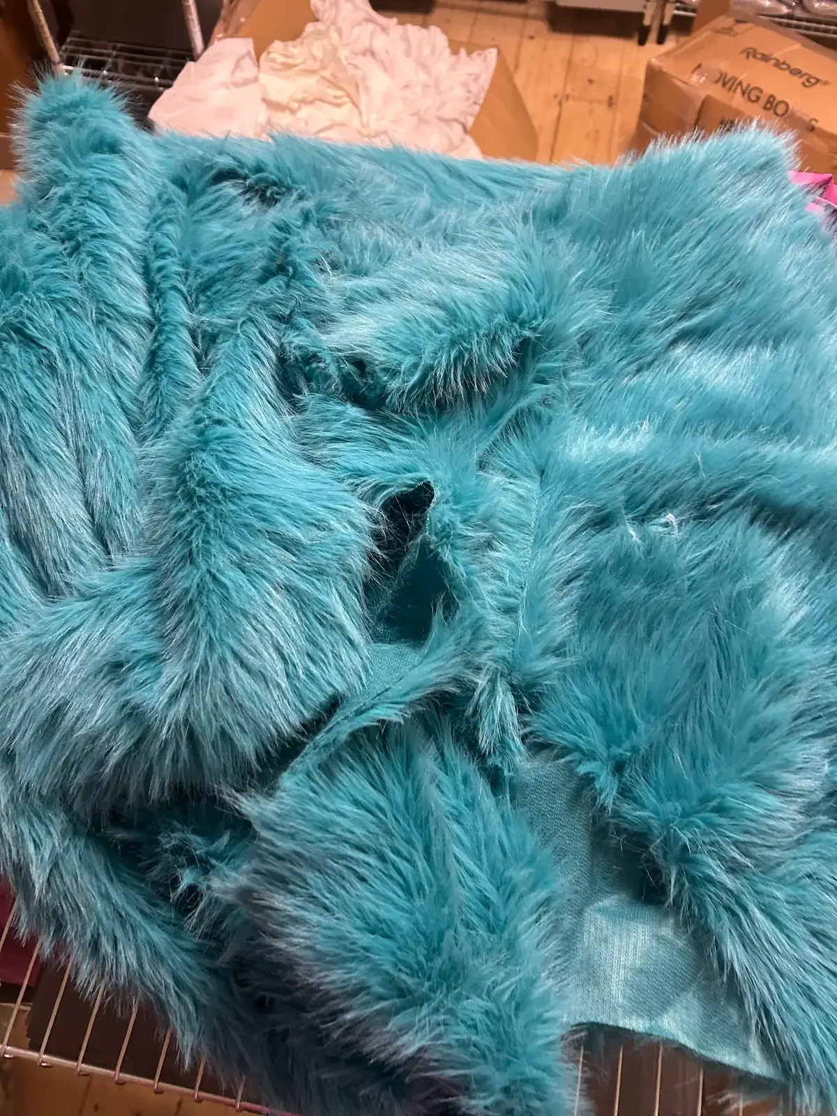 SAMPLE FABRIC - TURQUOISE FAUX FUR