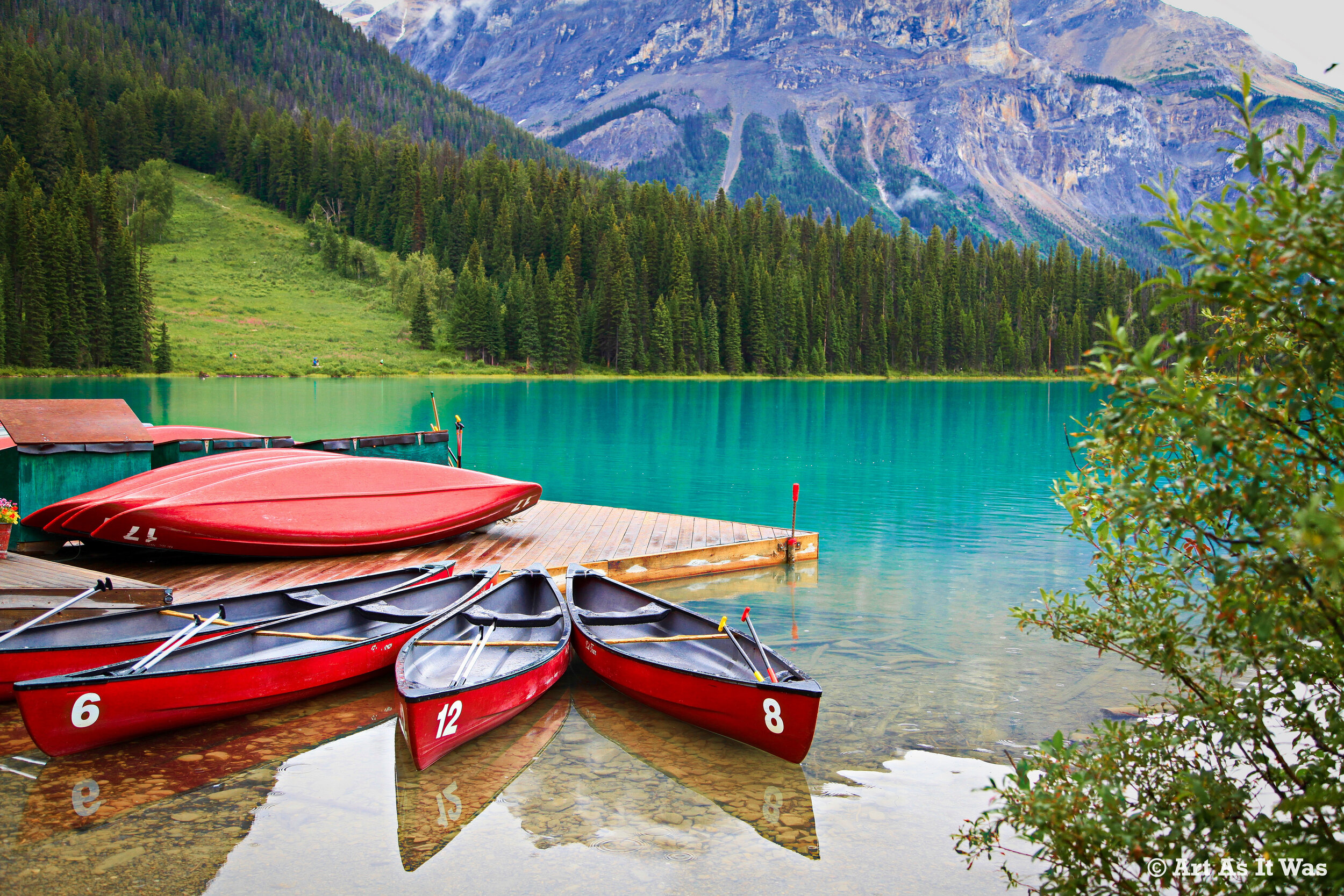 Emerald Lake Forest Mountain Boat Nature