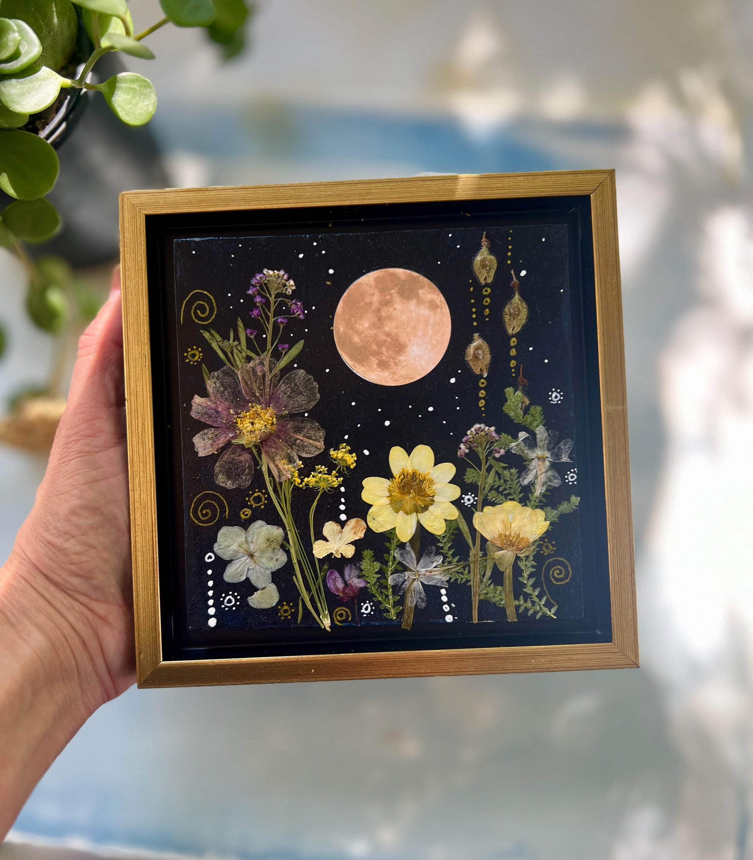 https://i.etsystatic.com/23379159/r/il/ea1baf/6400860269/il_fullxfull.6400860269_6e18.jpg