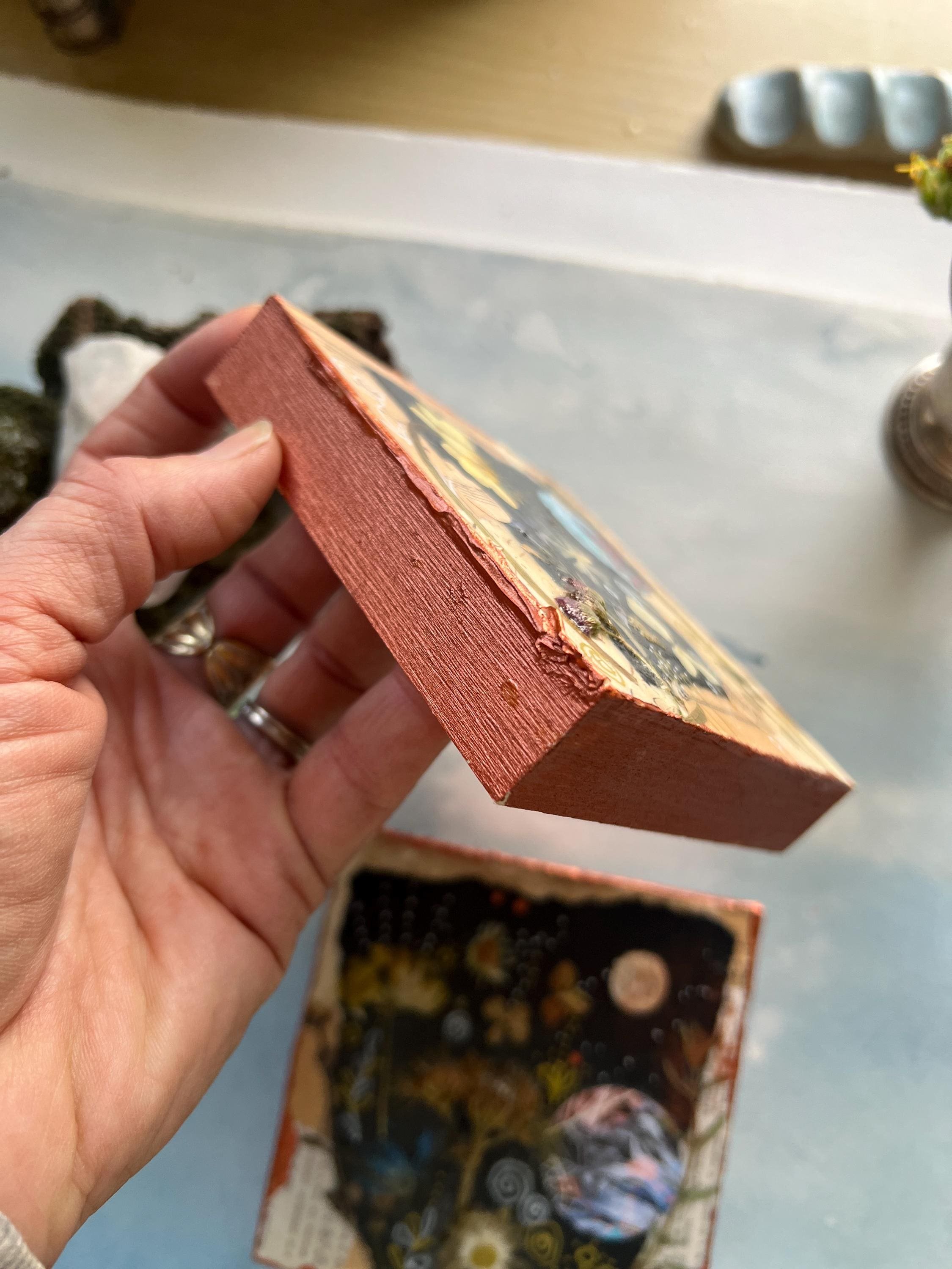 https://i.etsystatic.com/23379159/r/il/674857/6718995603/il_fullxfull.6718995603_epgk.jpg