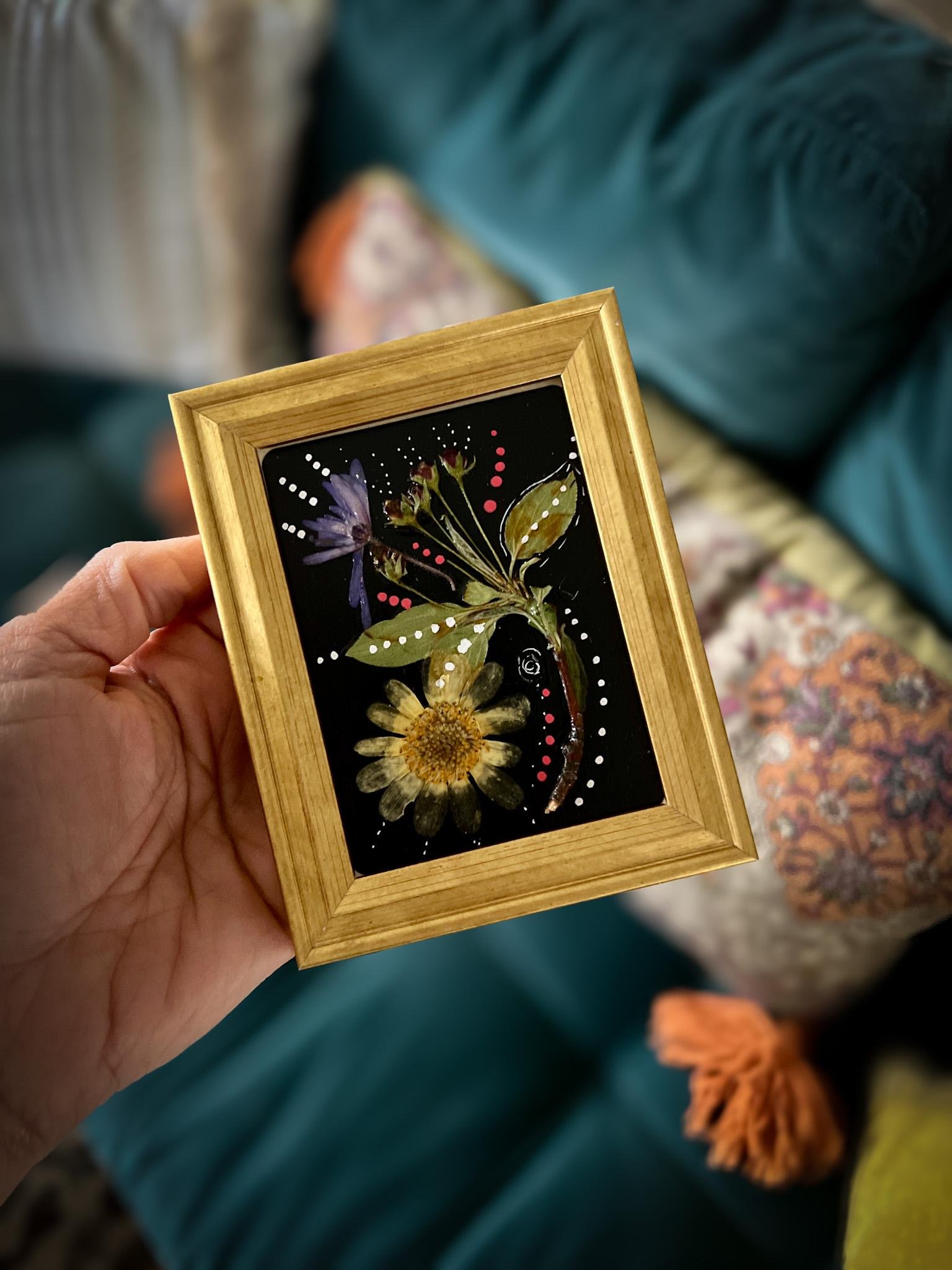 https://i.etsystatic.com/23379159/r/il/ec3665/6638166874/il_fullxfull.6638166874_hiav.jpg