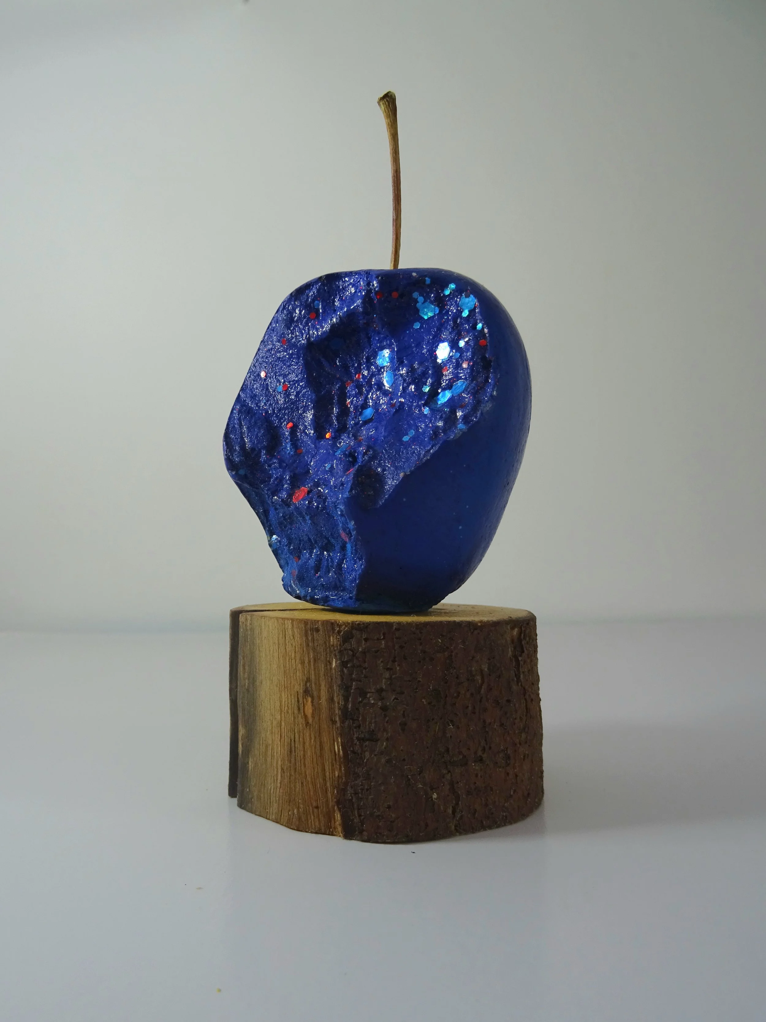 My Dad's Apple, (Bitten) 2026. 

Various apples, various materials: Jesmonite, Resin, Apple Tree, Pigment, Gold leaf, acrylic. 
A single apple (Whole, Bitten or Eaten) for Donations of £150 +

9 of 10 available.