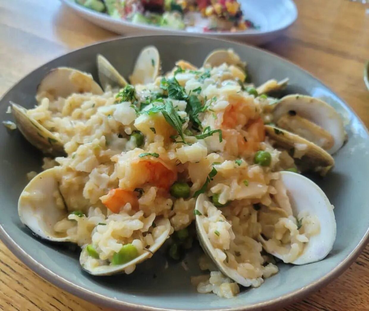 Thank you for the close up @lola22579 🤳🏽
#seafoodrisotto 
#westchestereats 
#seafoodlover #rissoto 
#rye #westchester 
#mediterraneandiet