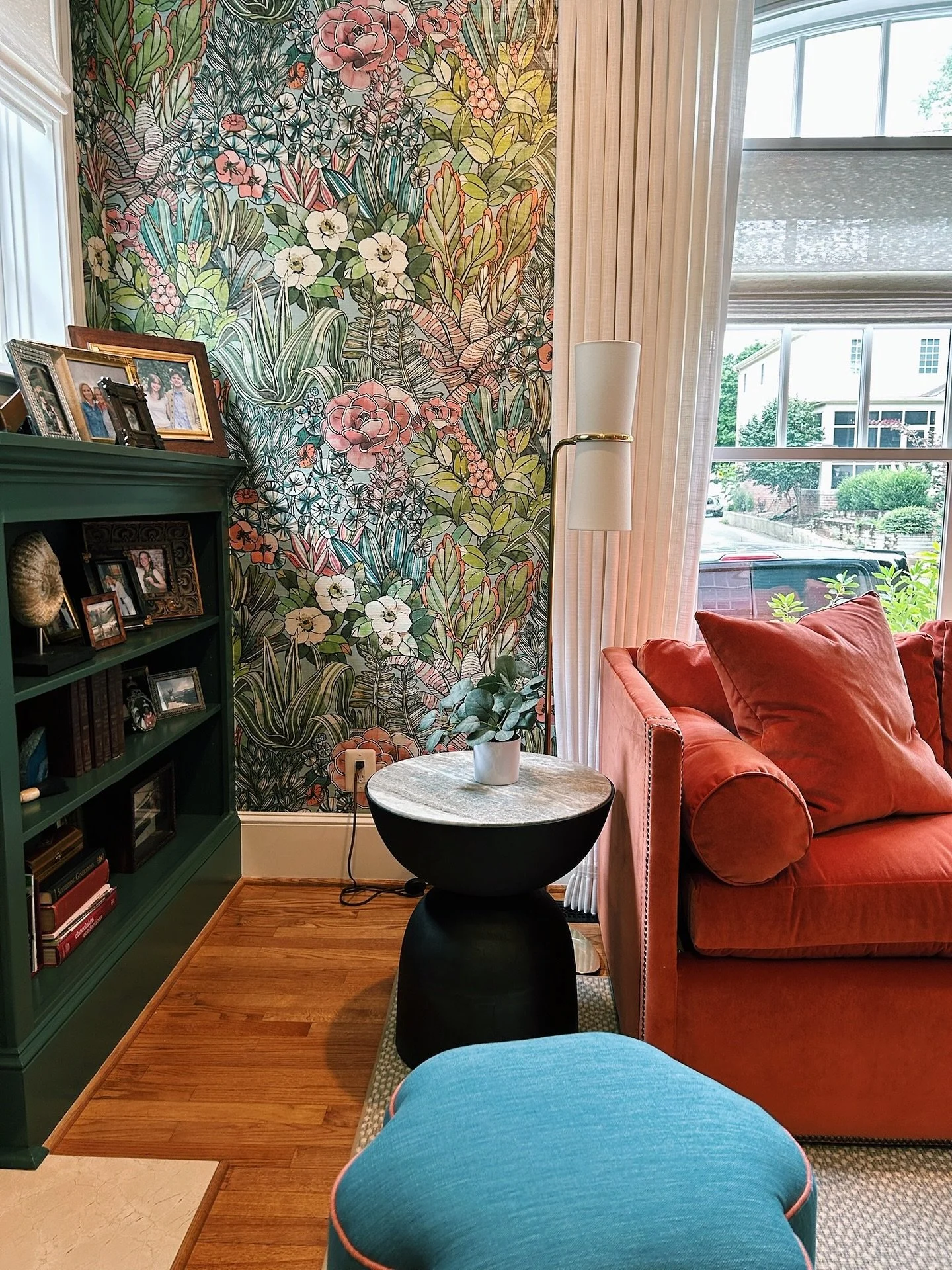 This install day did NOT disappoint 😍😍😍 #TheWaterlilyWay #InstallDay #interiordesigners 
 
Everett Design: drapery and blinds @everettdesigninc 
Century Furniture @centuryfurniture 
Visual Comfort: lighting @visualcomfort 
Coe &amp; Son rugs @coea