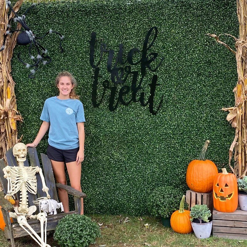 Halloween is around the corner.  City Scapes Chattanooga has boxwood flower walls for rent. This would be a great way to capture all the ghosts and goblins during small gatherings for Covid