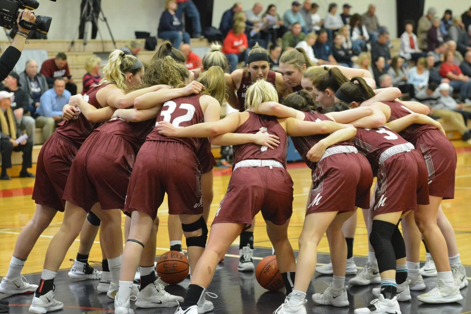 Women's Basketball Article 02/27/2020