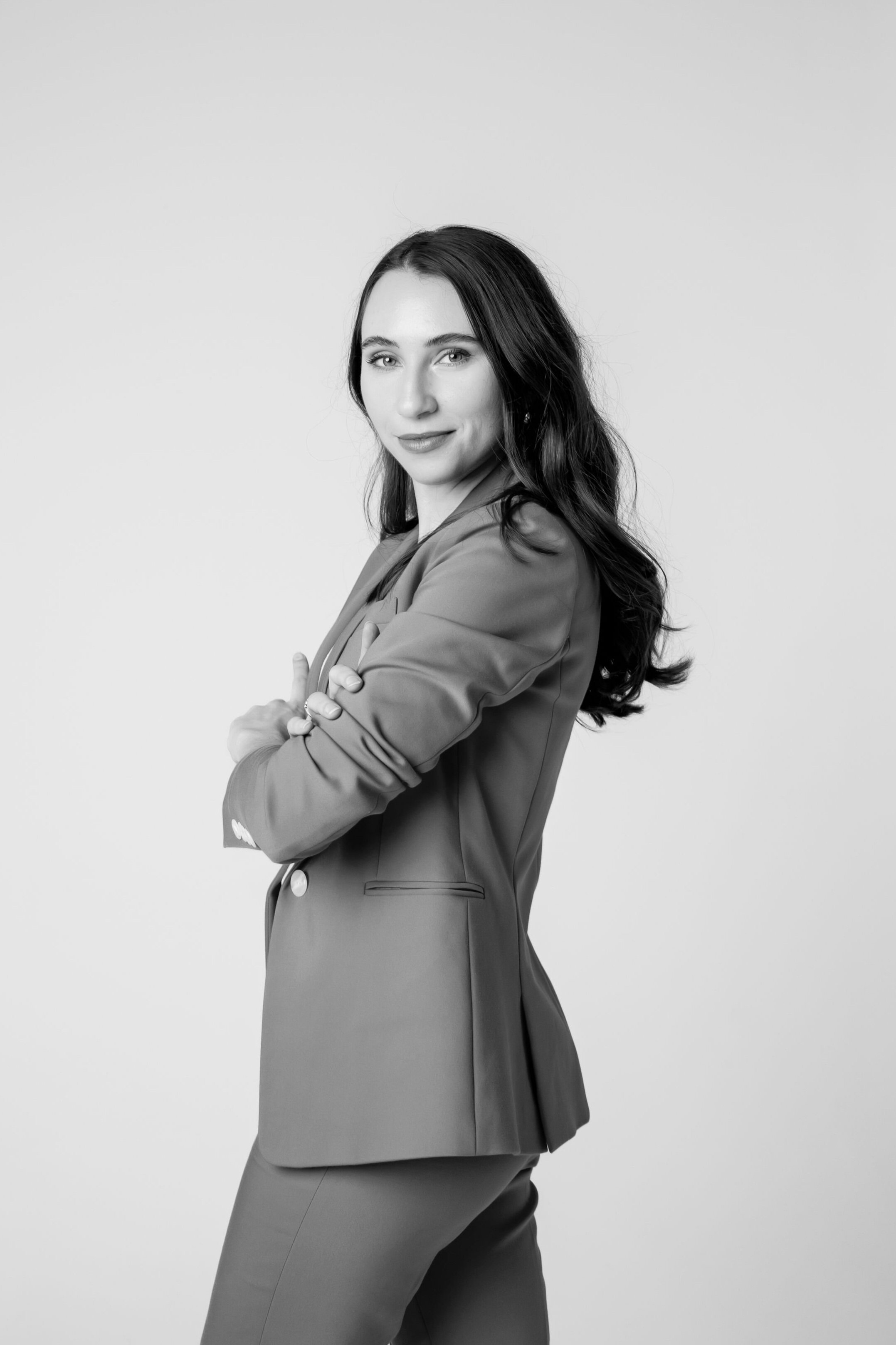 The IVY Method: How to build a simpler more stylish capsule wardrobe for women
