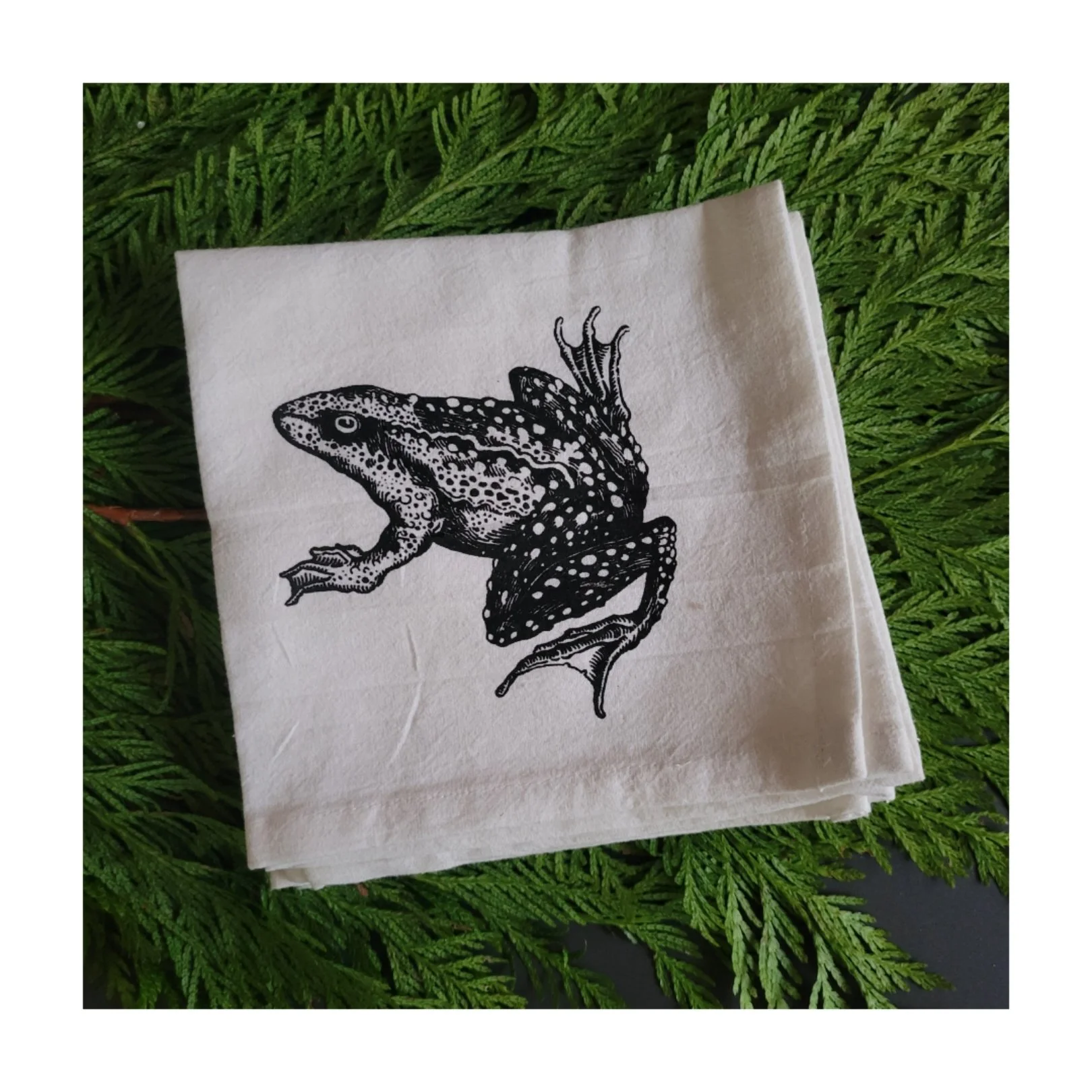 Handmade frog napkin set