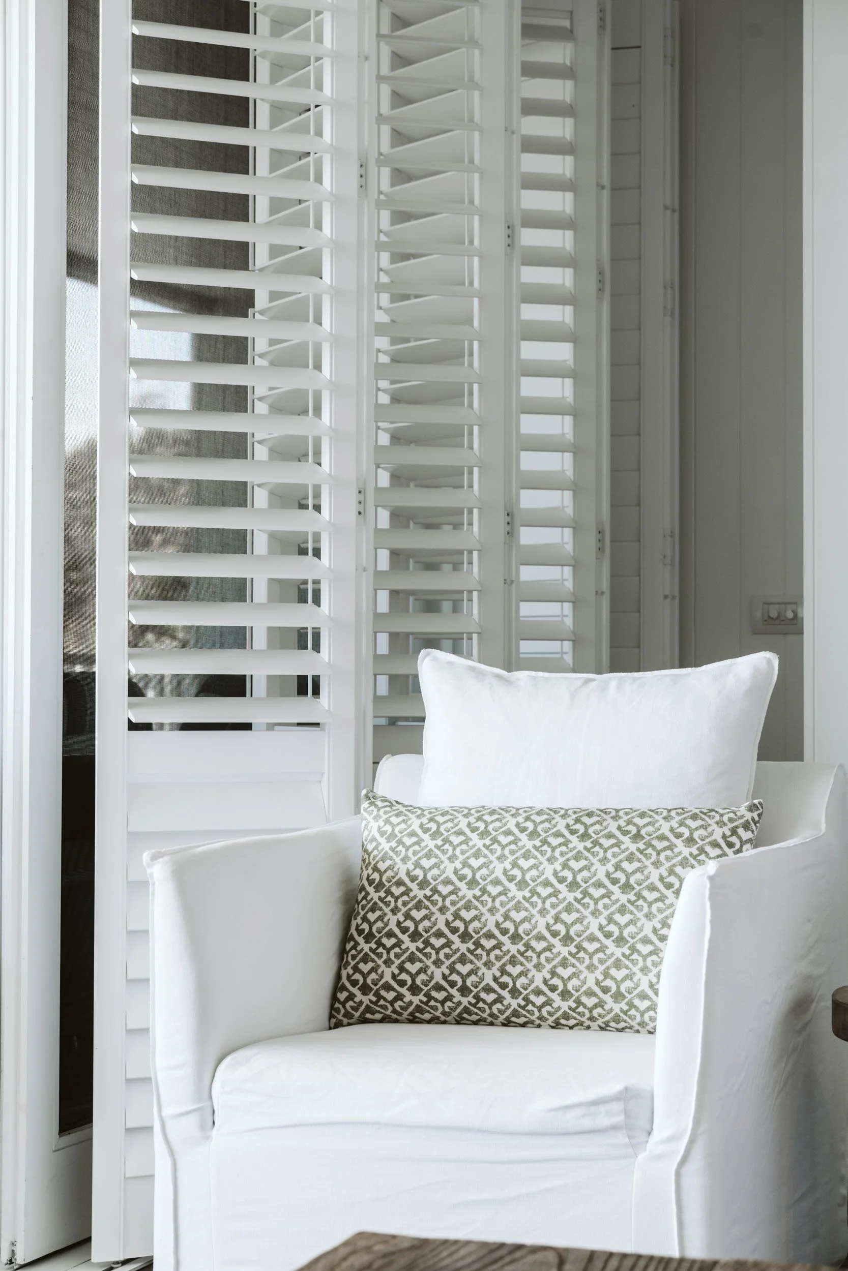 Interior of Collette Dinnigan Suite 29 renovation by New View Building Solutions