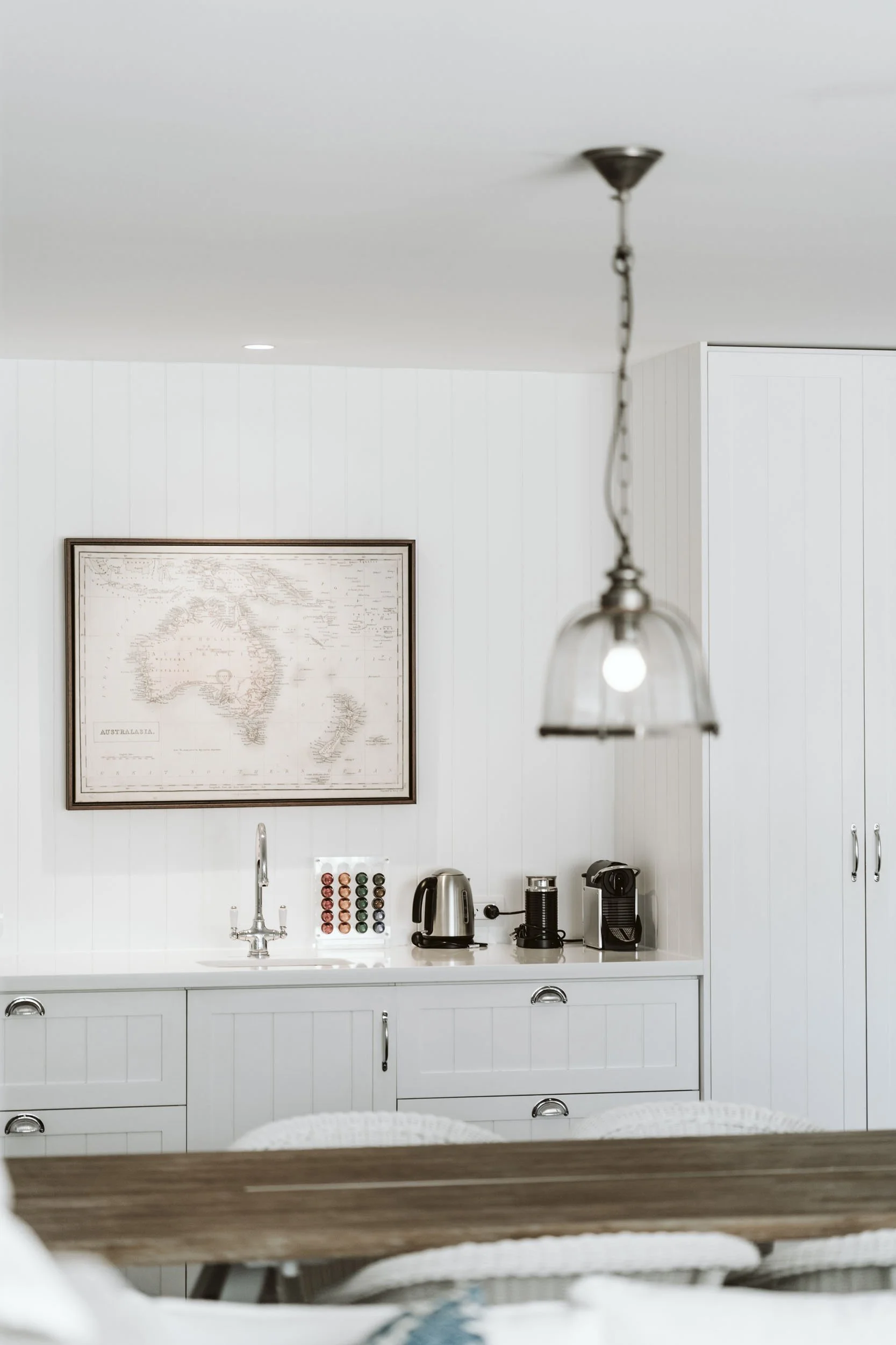 Interior of Collette Dinnigan Suite 30 renovation by New View Building Solutions