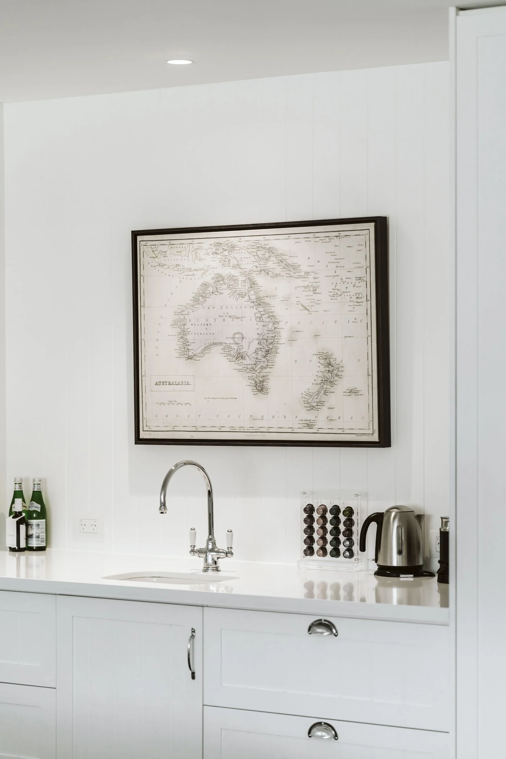 Interior of Collette Dinnigan Suite 30 renovation by New View Building Solutions