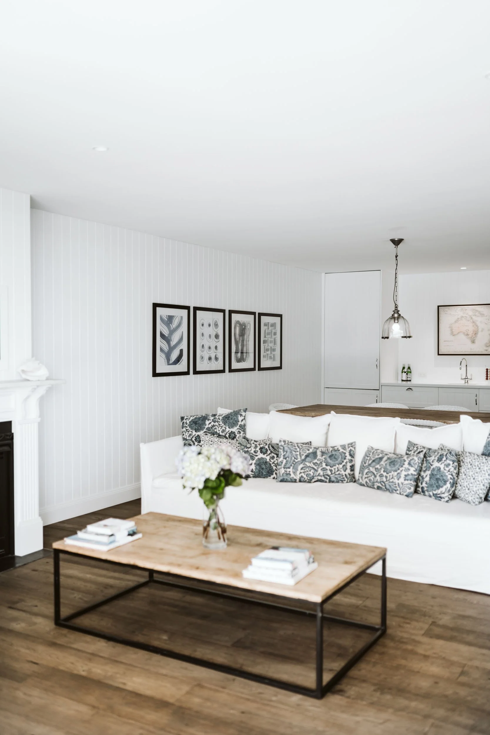 Interior of Collette Dinnigan Suite 30 renovation by New View Building Solutions