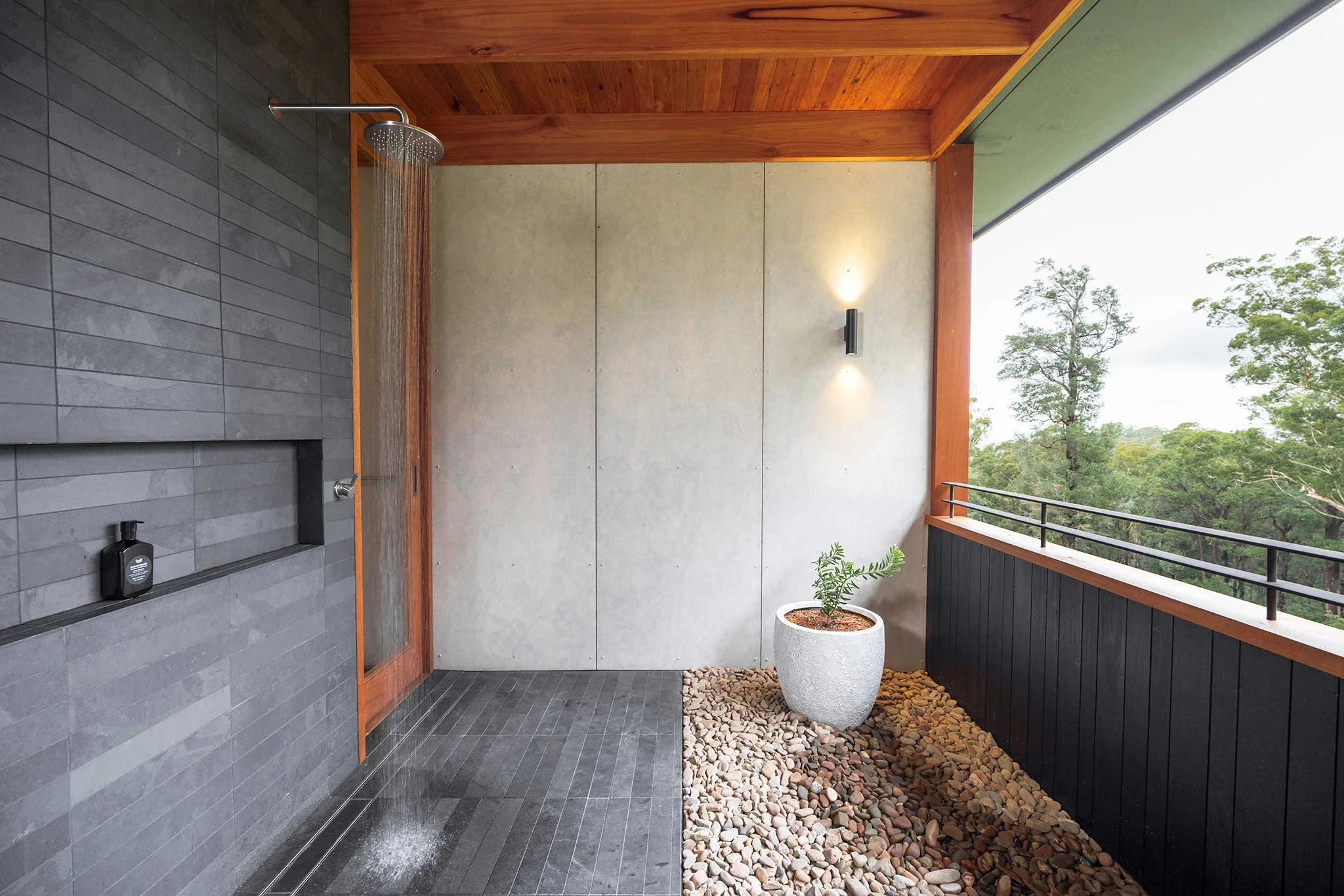 Bathroom projects winner Bendalong Mountain house