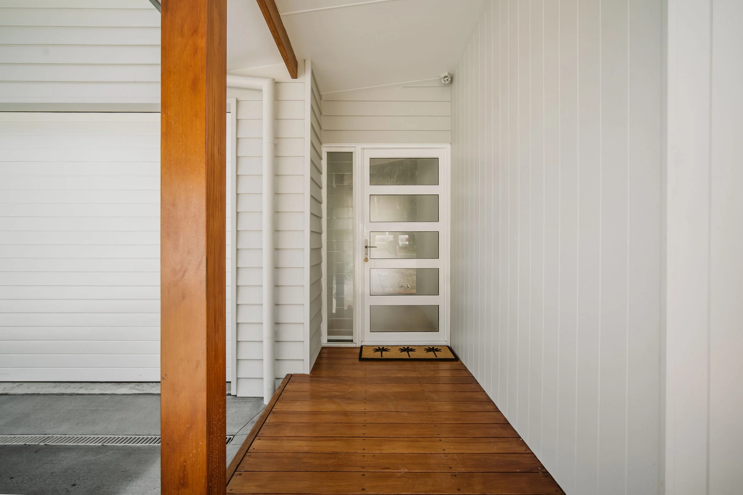 Exterior of the Manyana custom home build by New View Building Solutions