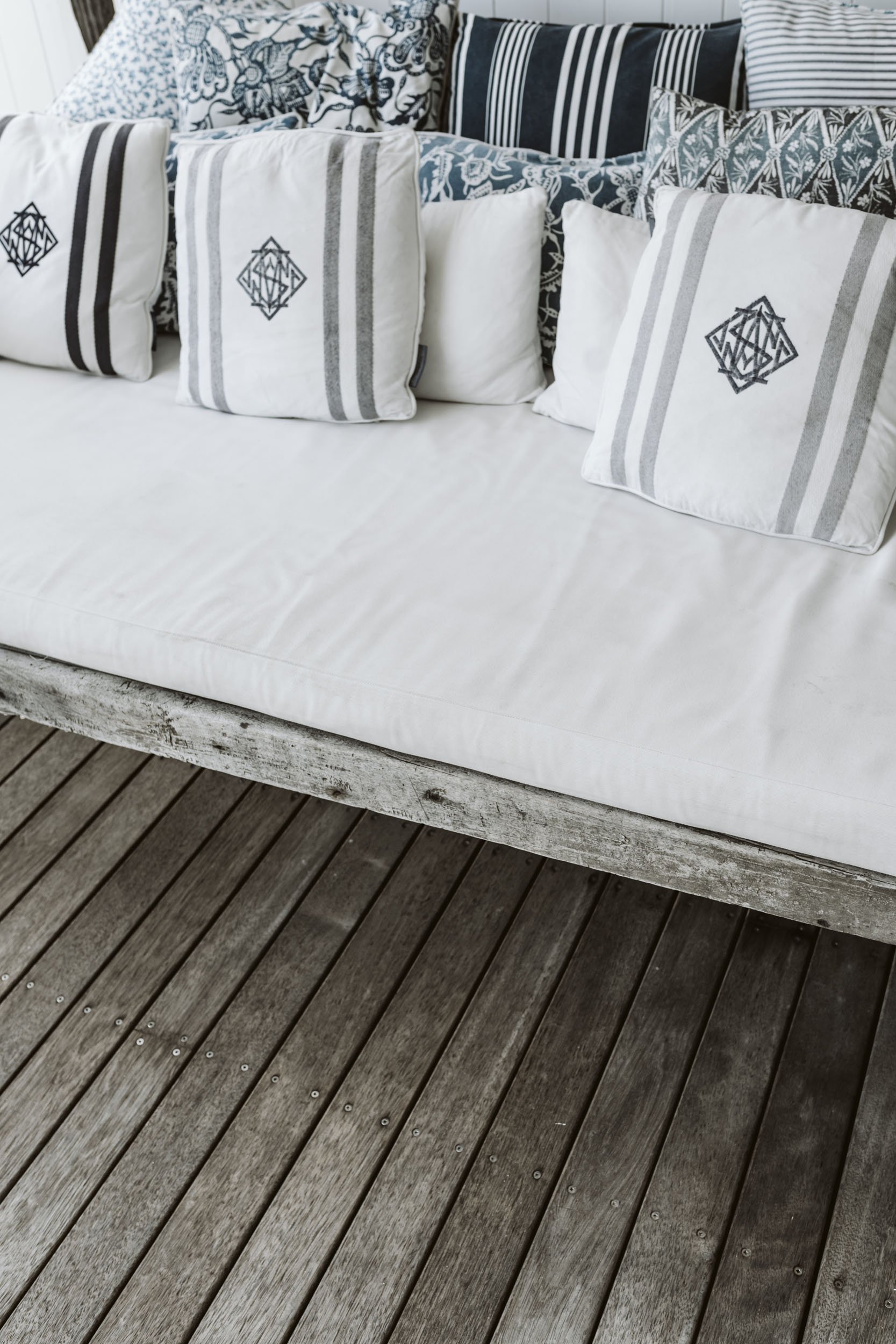 Interior of Collette Dinnigan Suite 30 renovation by New View Building Solutions