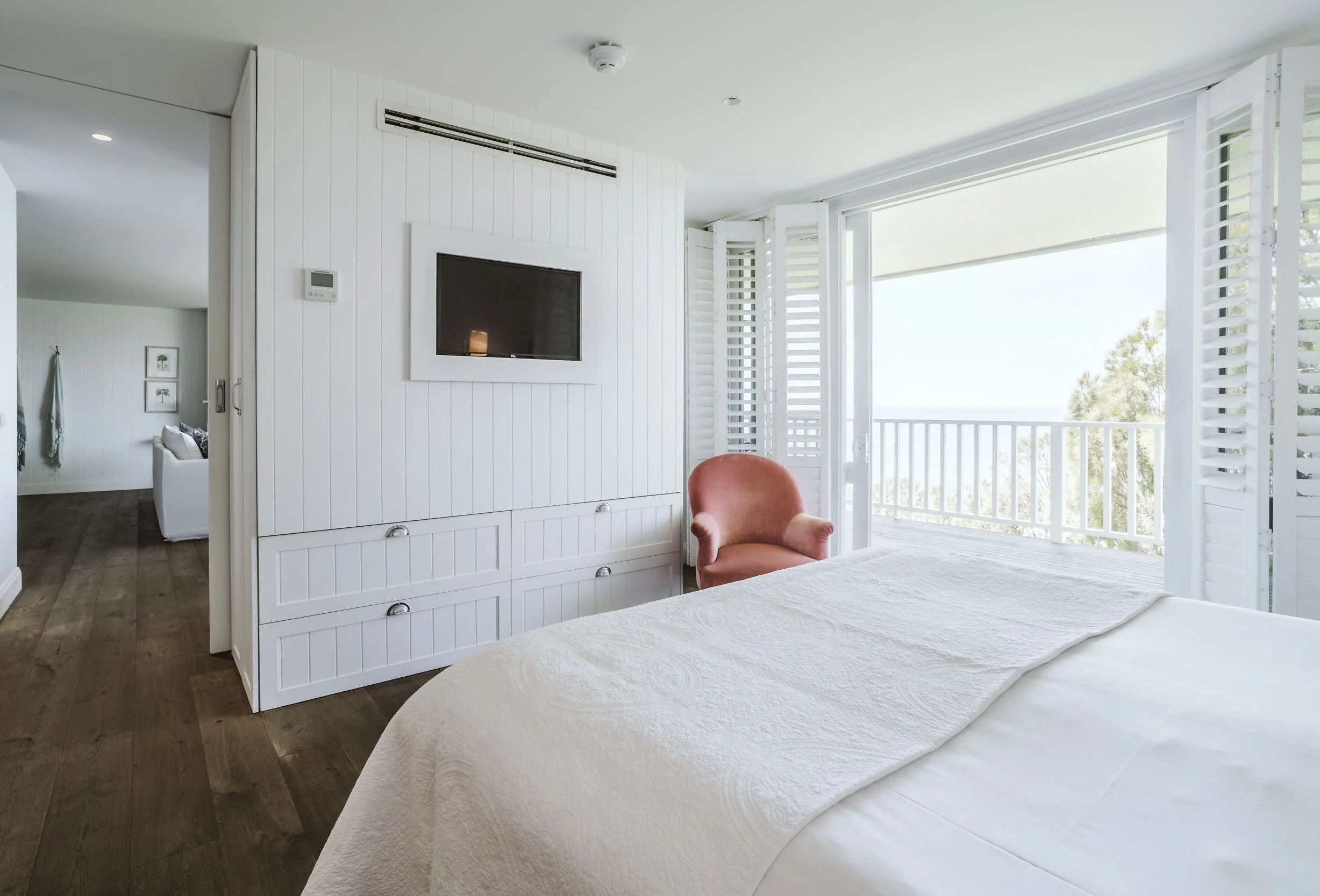 Interior of Collette Dinnigan Suite 29 renovation by New View Building Solutions