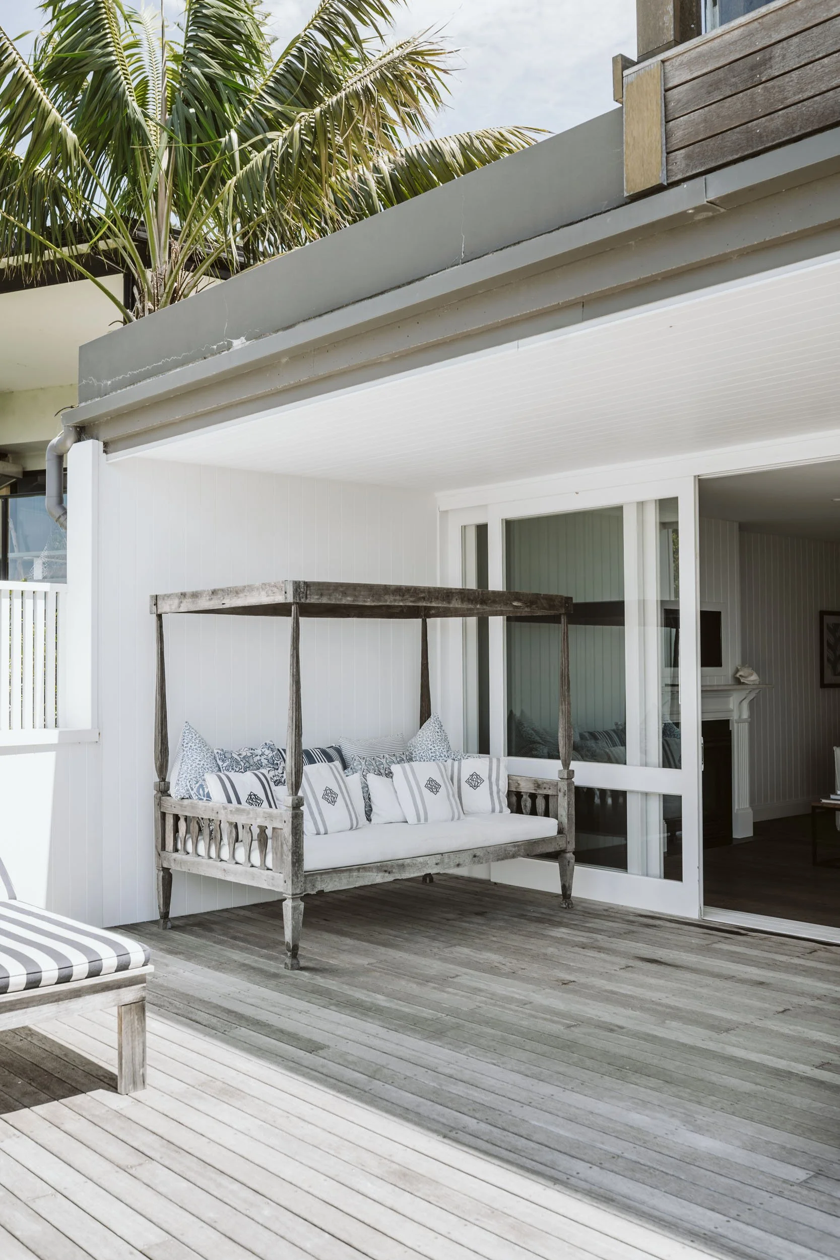 Interior of Collette Dinnigan Suite 30 renovation by New View Building Solutions