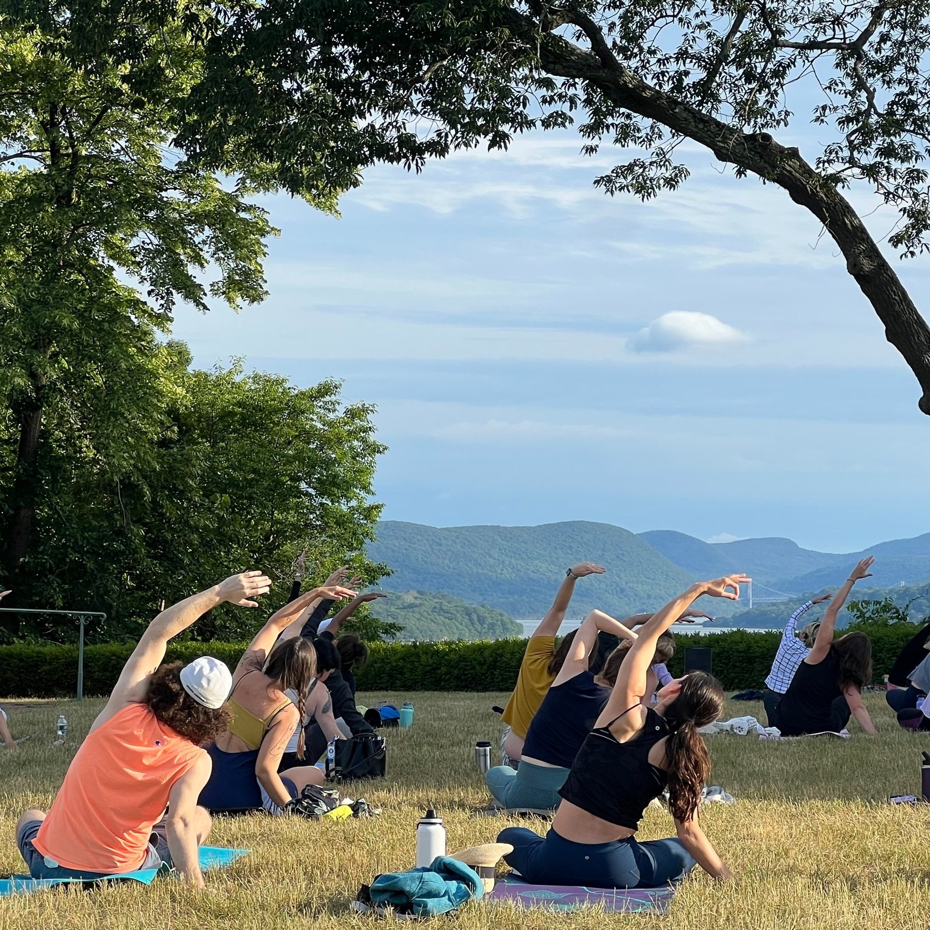 boscobel+yoga.jpg