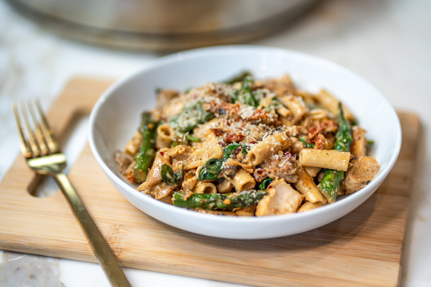 Keto Creamy Chicken Alfredo Pasta