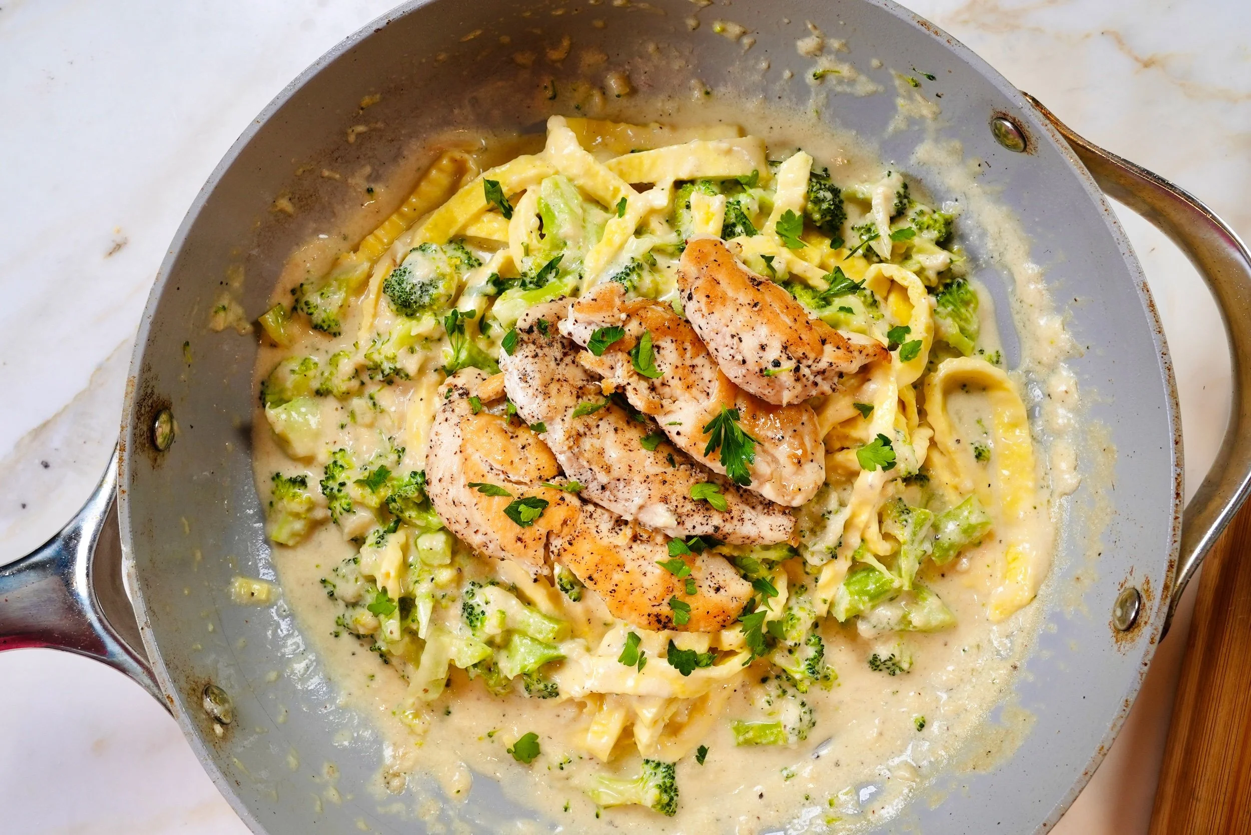 Low Carb Fettucine Chicken Alfredo Pasta