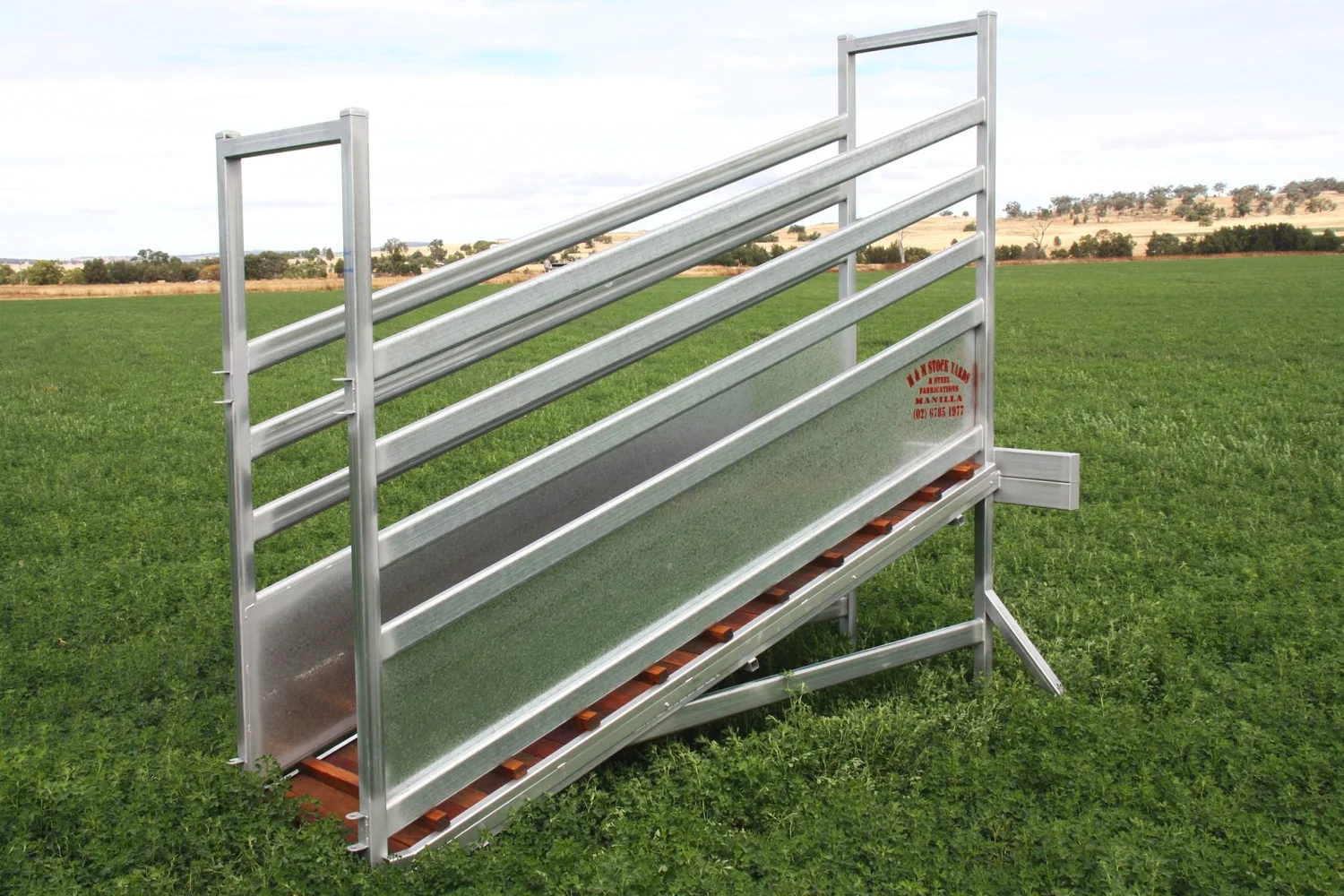 Loading Ramps — M&M Stockyards | Building Quality Australian Stockyards ...
