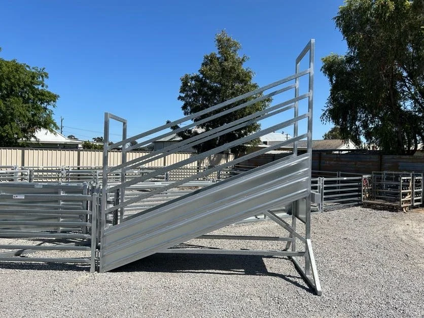 Loading Ramps — M&M Stockyards | Building Quality Australian Stockyards ...