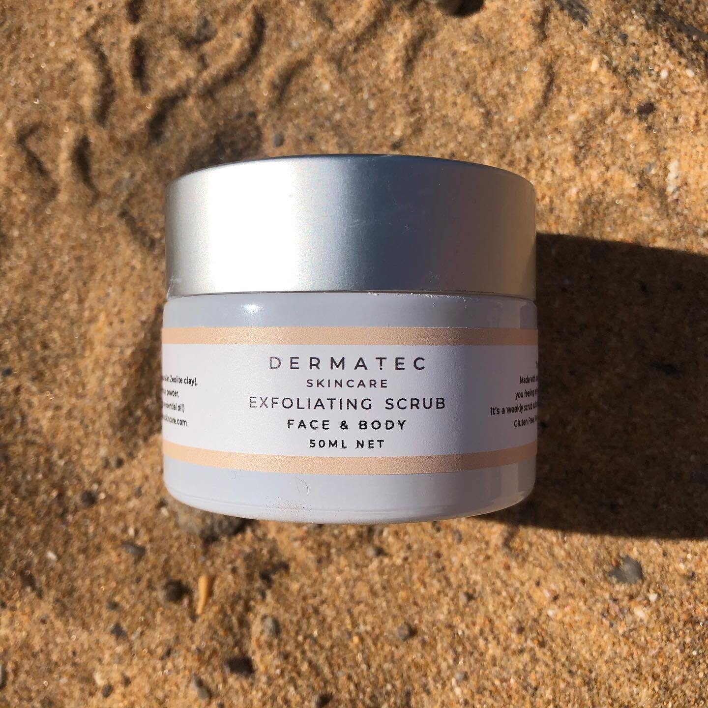 Why You Need A Physical Exfoliator! 

Your skin naturally renews itself every 28 days, however as we get older this process can take longer leaving us with an accumulation of dead skin cells and a dull looking complexion. 

Whoa! Double whammy! 

So 