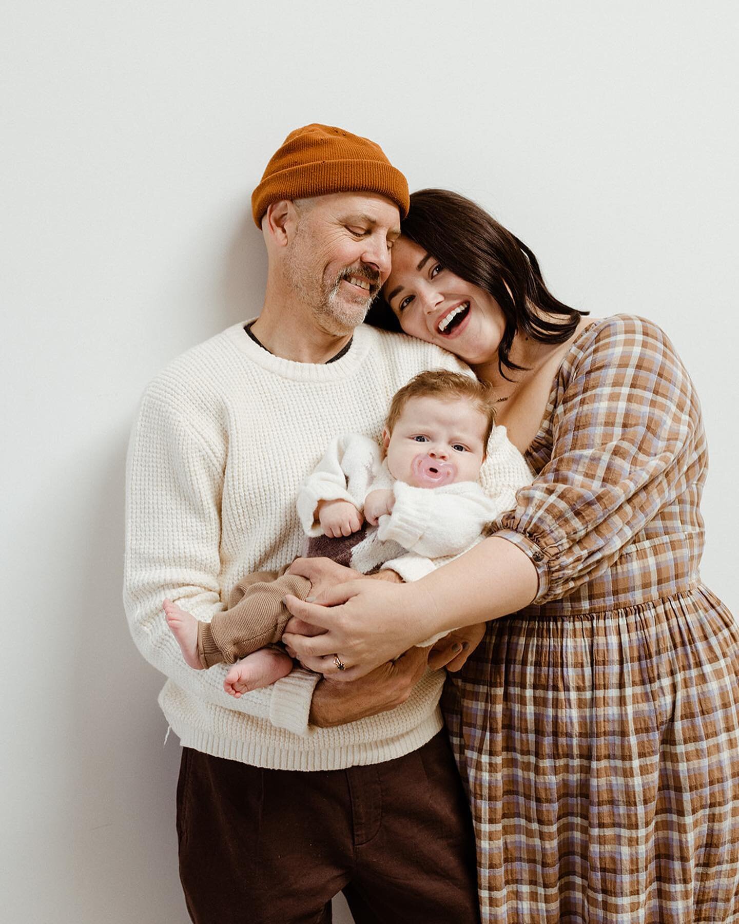 Isn&rsquo;t this family just the cutest?! 

Super excited to see all my families this weekend for mini sessions!