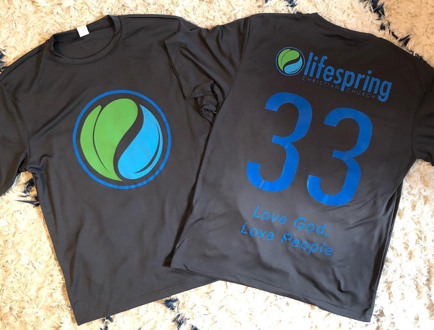 3 color front, 3 color back with @stahlsheatprinting thermofilm numbers! This one kept me busy! 
.
.
.
.
#hardhands #hardwork #screenprinting #printshop #collegehill #cincinnati #ohio #church #soccer #summer #league #2021