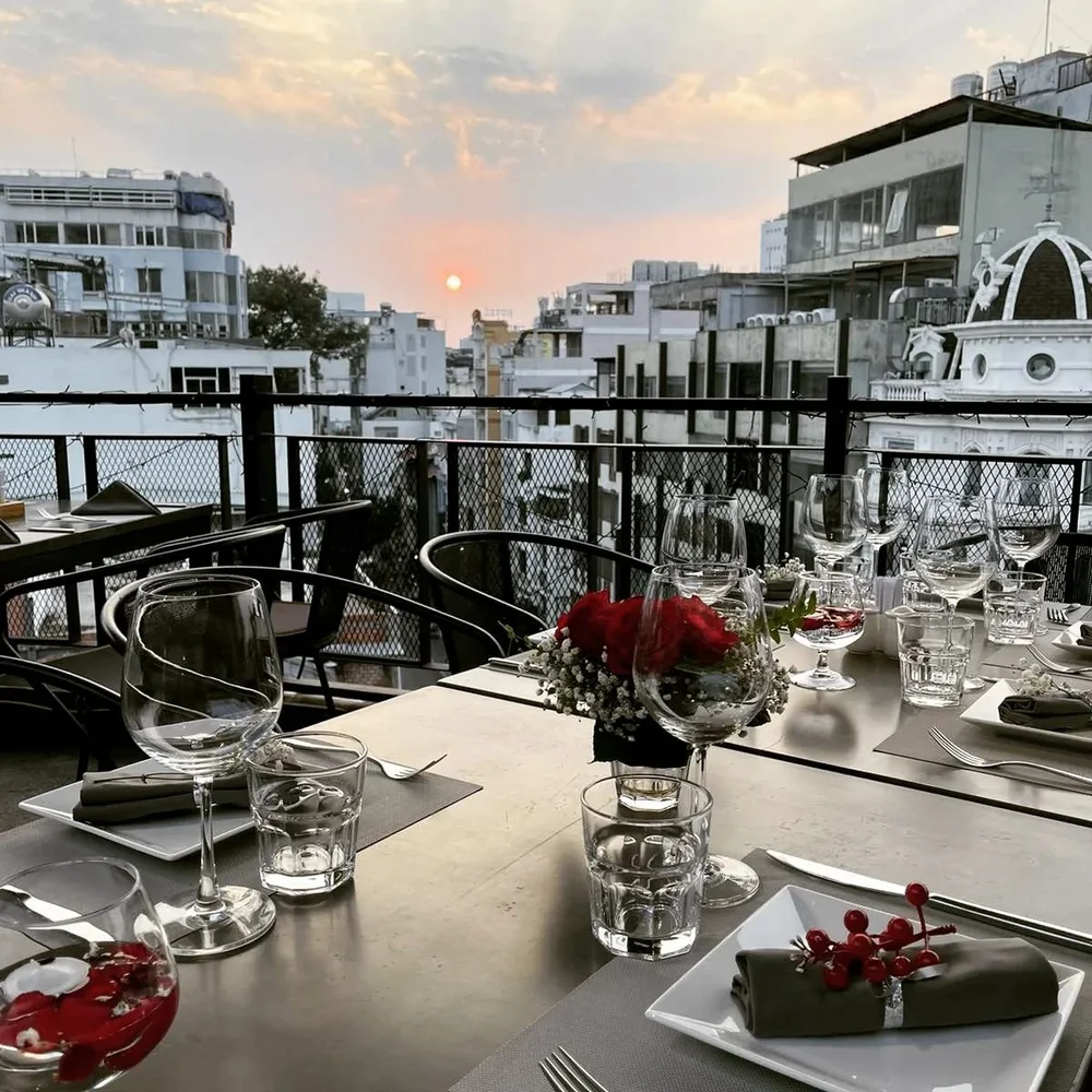 10 Rooftop bars and restaurants in Ho Chi Minh City to take your ...