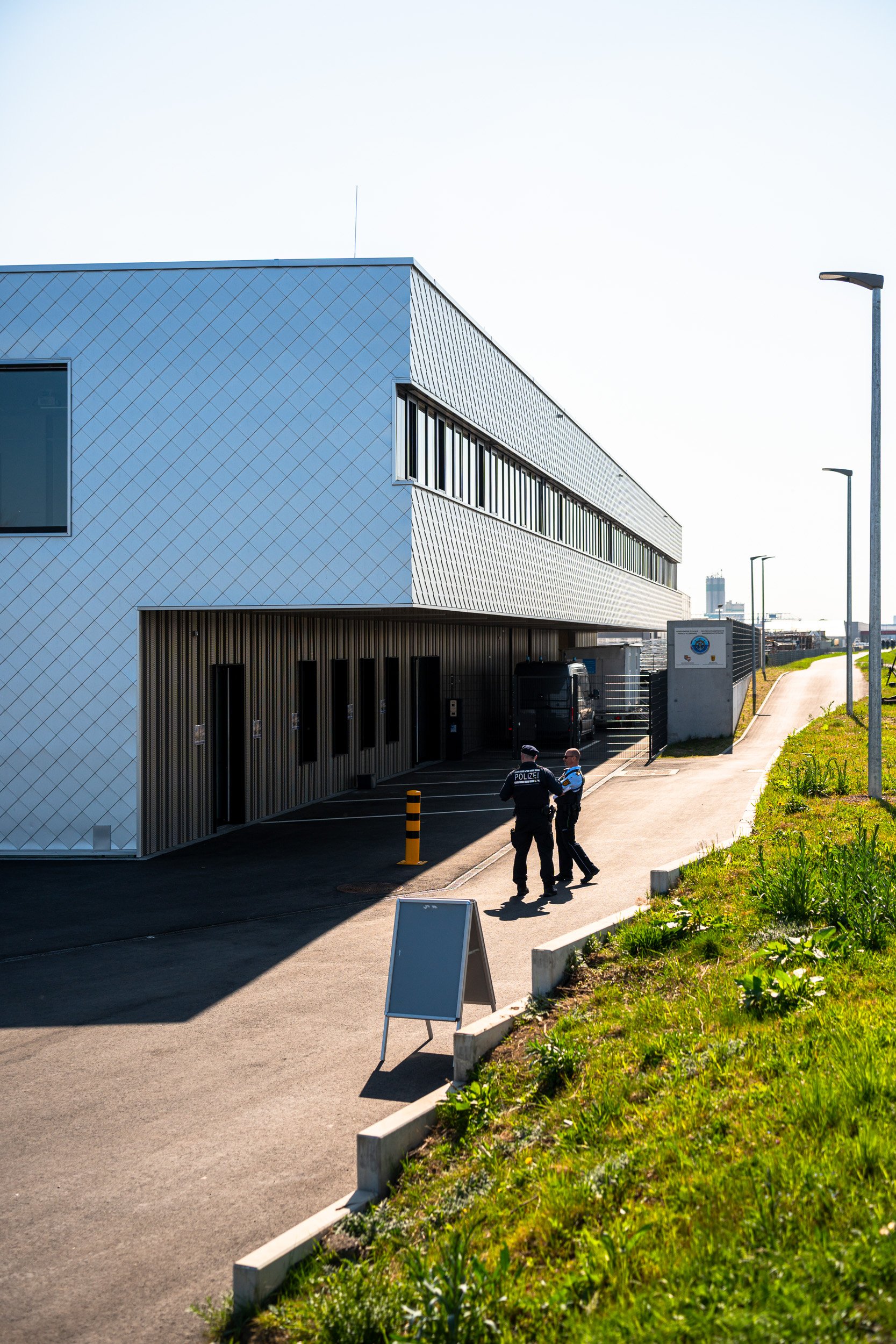 0001-25-01VBV 250328_0035-sqrspc.jpg