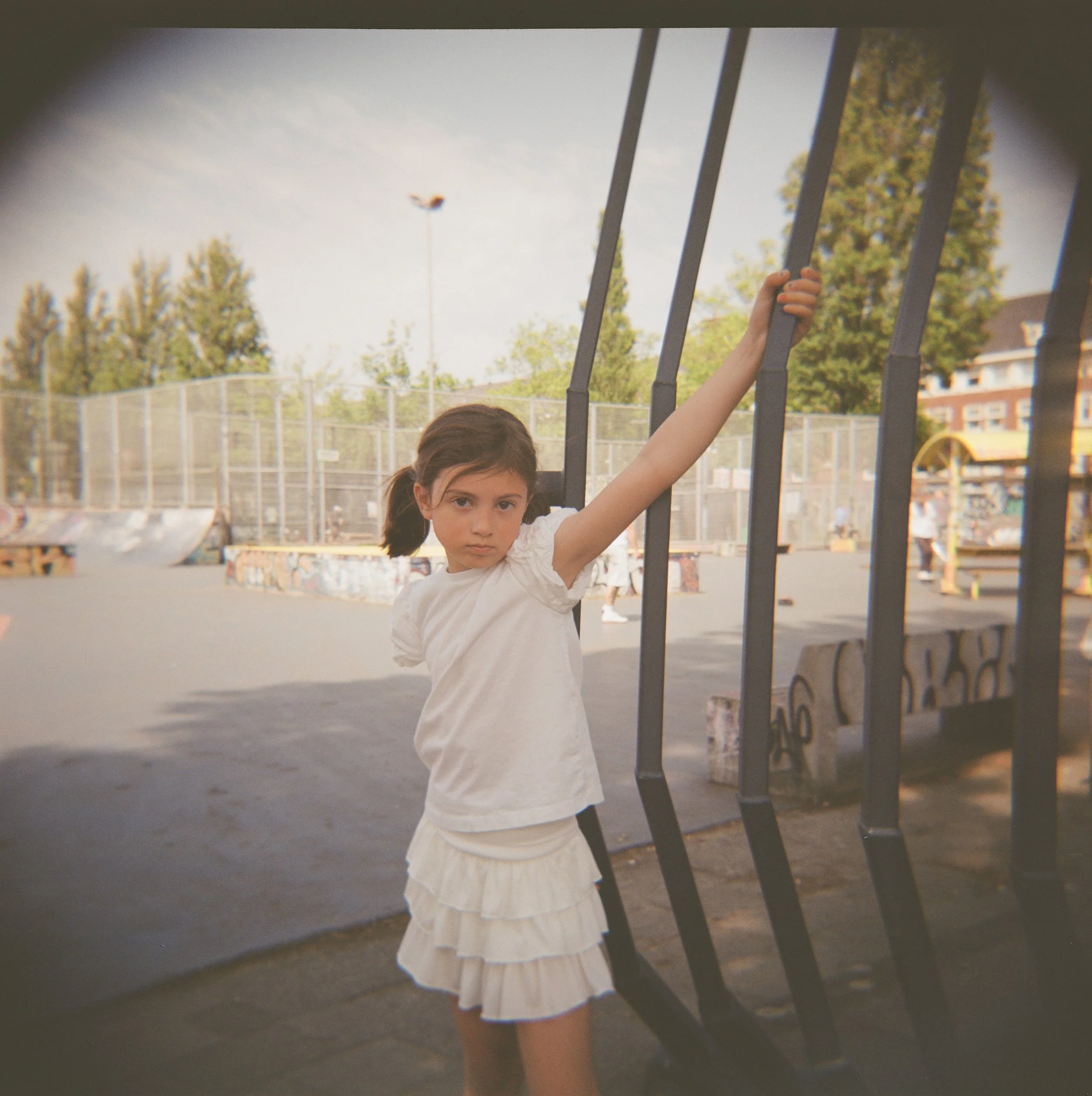 holga120-mei2026-6.jpg
