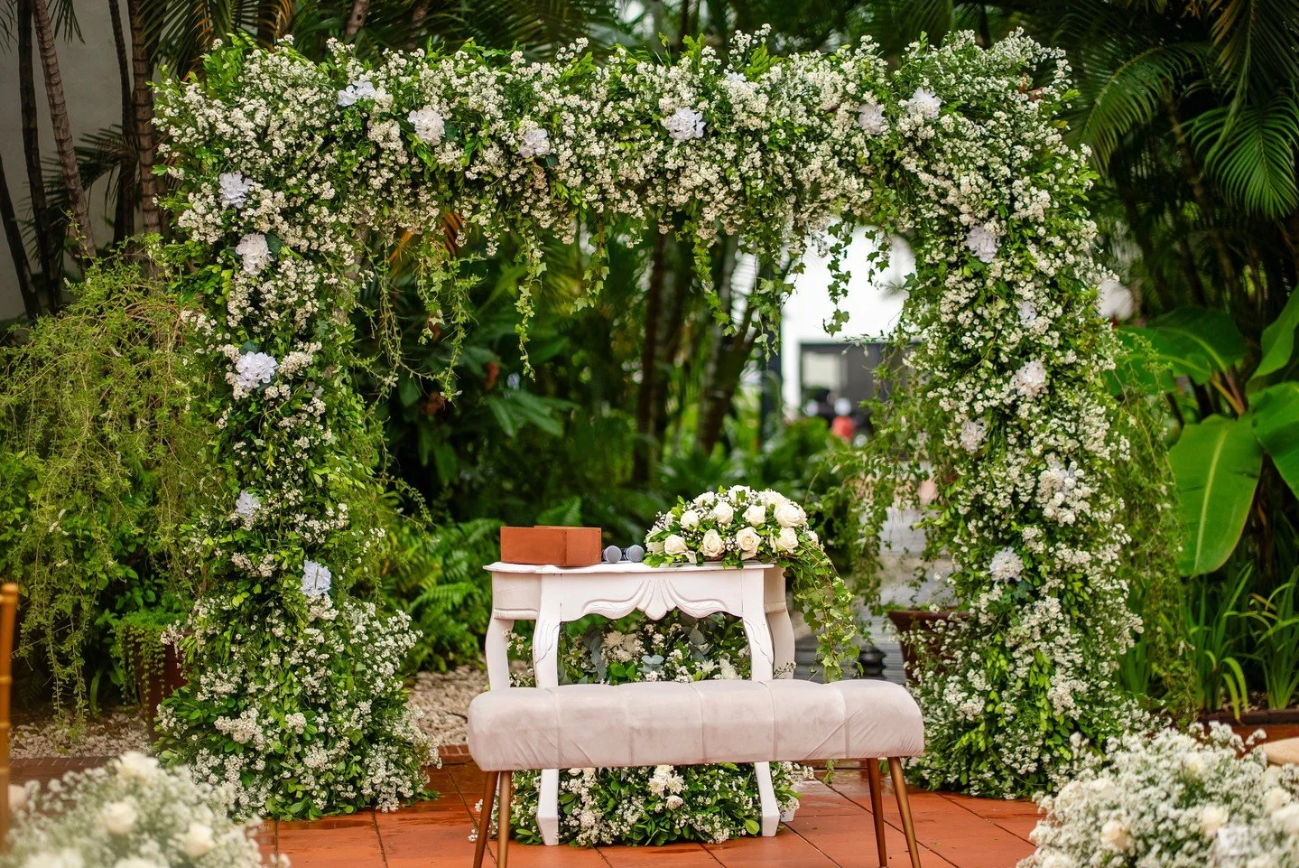 Ceremony Melanie + Christopher 🥰⁠
⁠
LUXURY WEDDING EVENT PLANNER &amp; DESIGN💮⁠ ⁠ ⁠
⁠
Tu Boda o Evento Tal Como la So&ntilde;aste con @asdetalles, HAZ TU CITA VIRTUAL WhatsApp 1.407.535.3405, 1.829.591.3405 asdetalles@hotmail.com, www.asdetalles.co