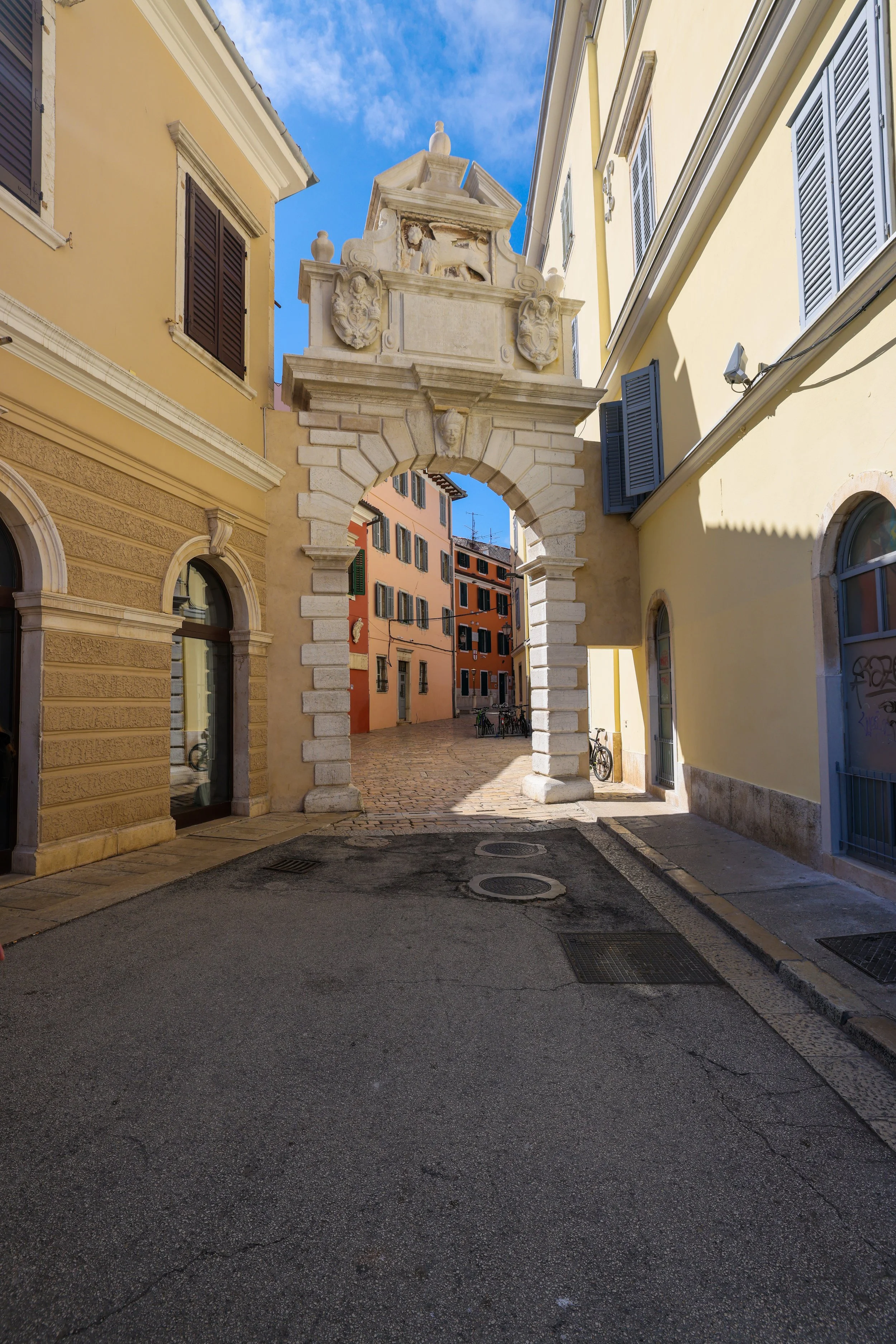 Rovinj Guide Balbi's Arch