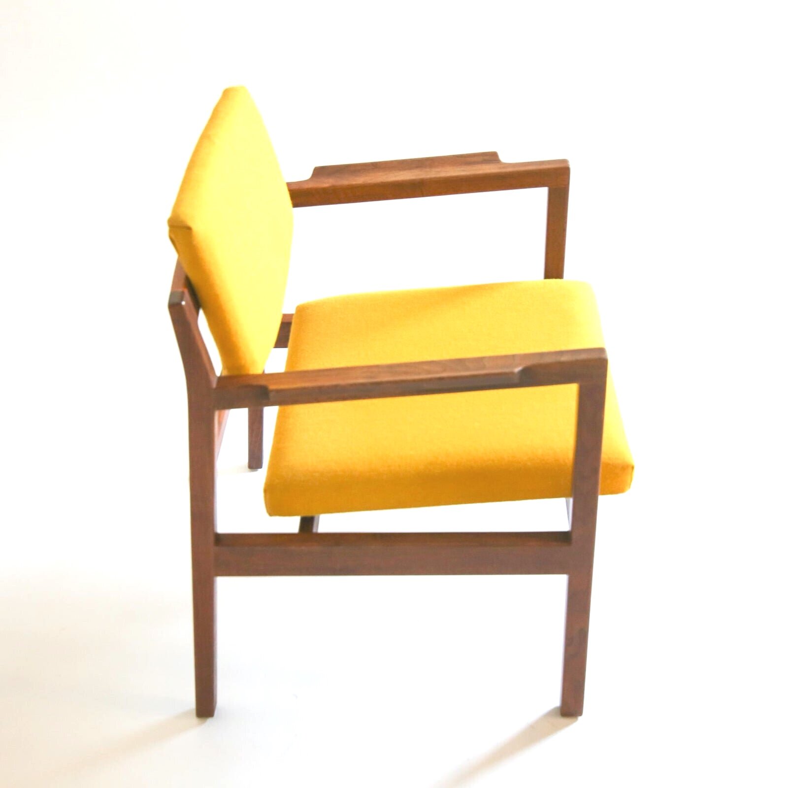 jens-risom-walnut-dining-chairs-set-of-6-7150.jpg