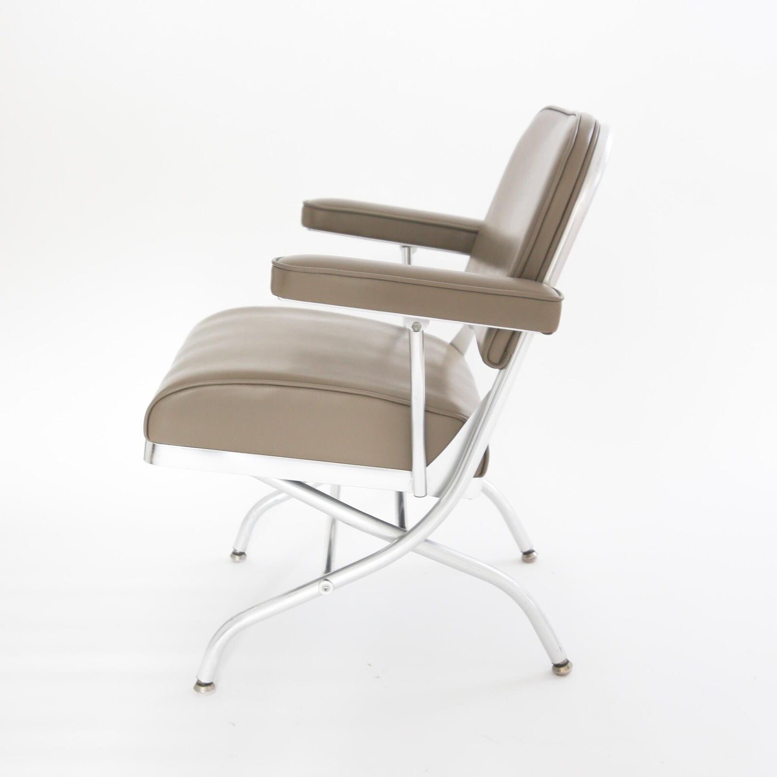 warren-mcarthur-folding-chairs-for-mayfair-industries-c-1950s-pair-7056.jpeg
