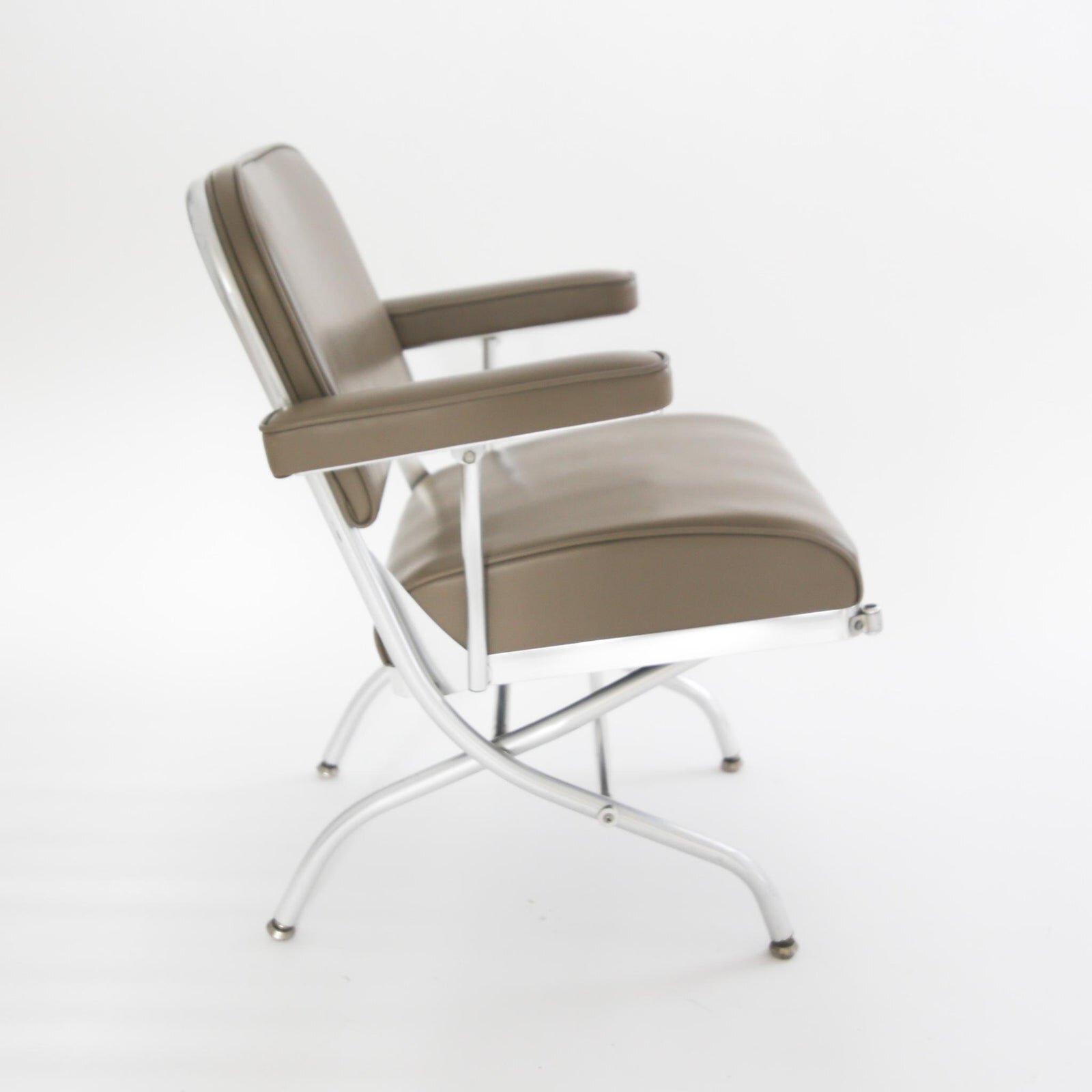 warren-mcarthur-folding-chairs-for-mayfair-industries-c-1950s-pair-1307.jpeg
