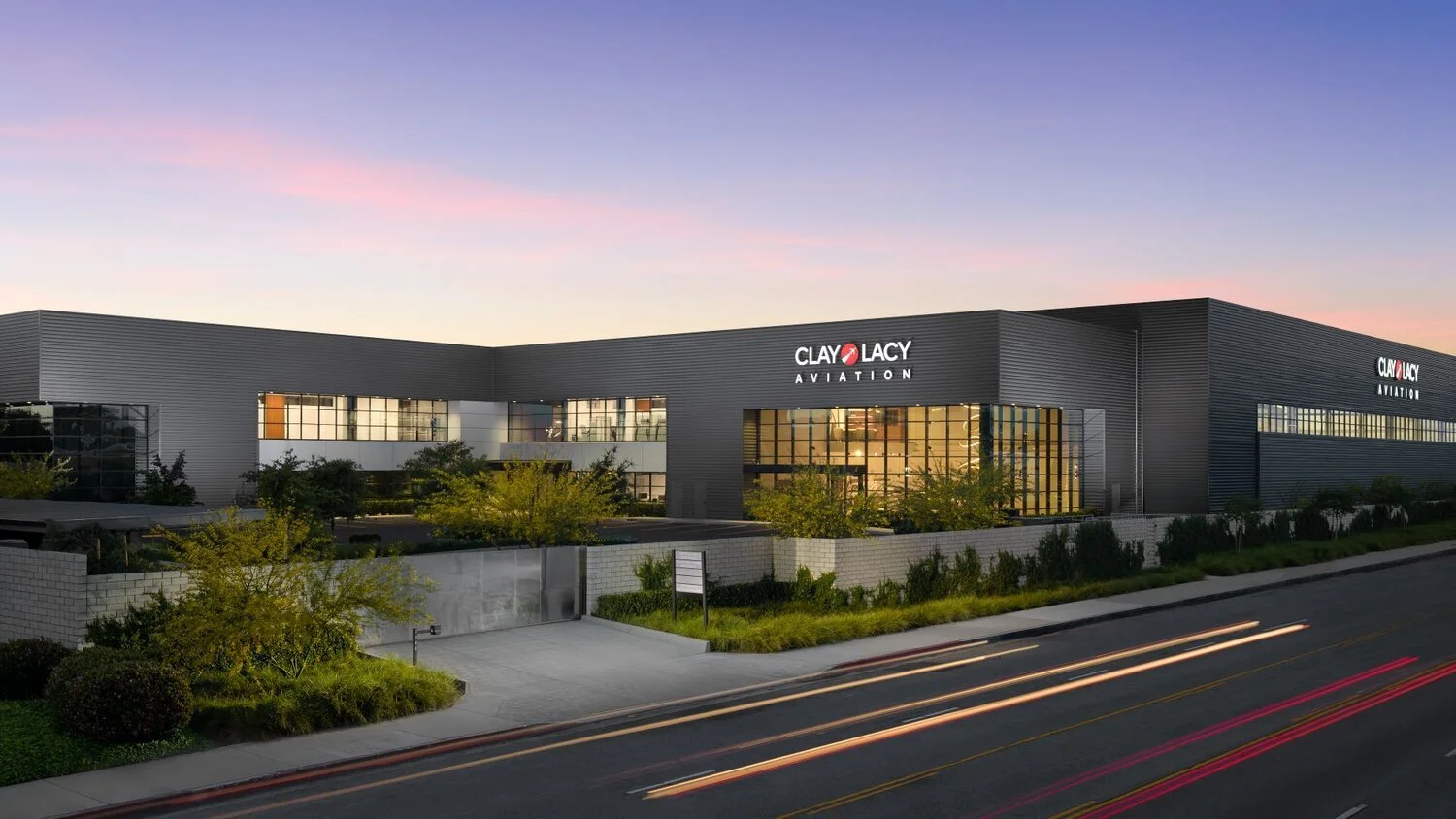 Clay Lacy becomes 4AIR early adopter