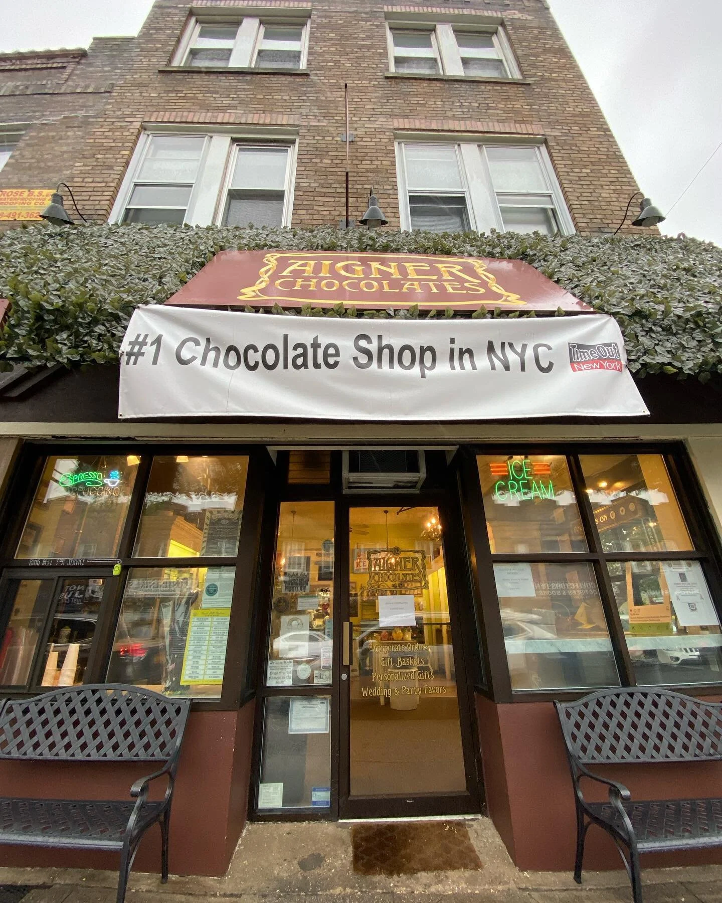 Don&rsquo;t just take our word for it! At TimeOut NY rated @aignerchocolates the #1 Best Chocolate Shop in NYC!!! We are so honored and overjoyed to be partnering with them this Mother&rsquo;s Day! Learn more about Mark and Rachel&rsquo;s journey on 