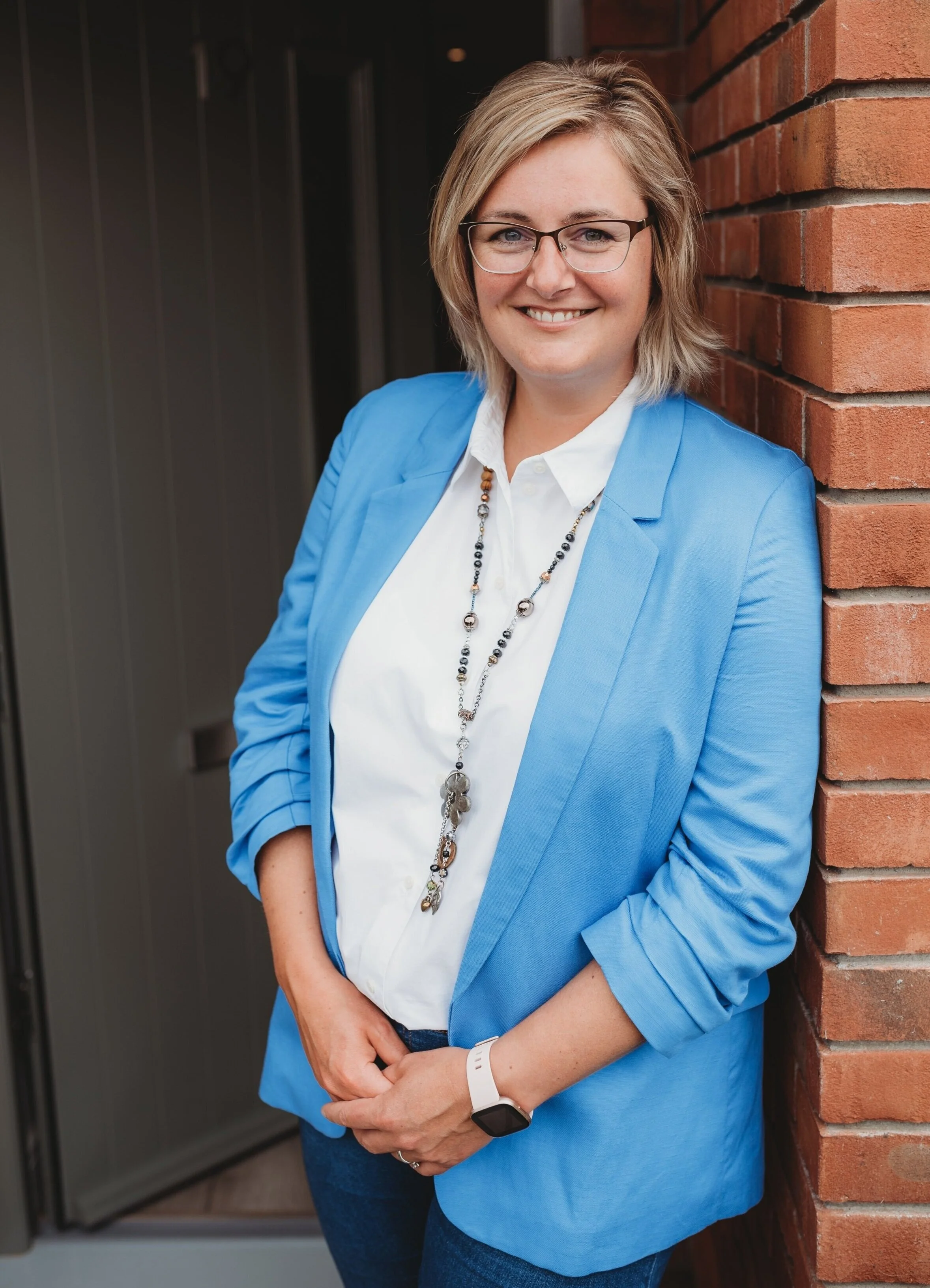 Career coaching transition coaching for mid career professionals workshop facilitator change support employee resilience regenerative climate careers