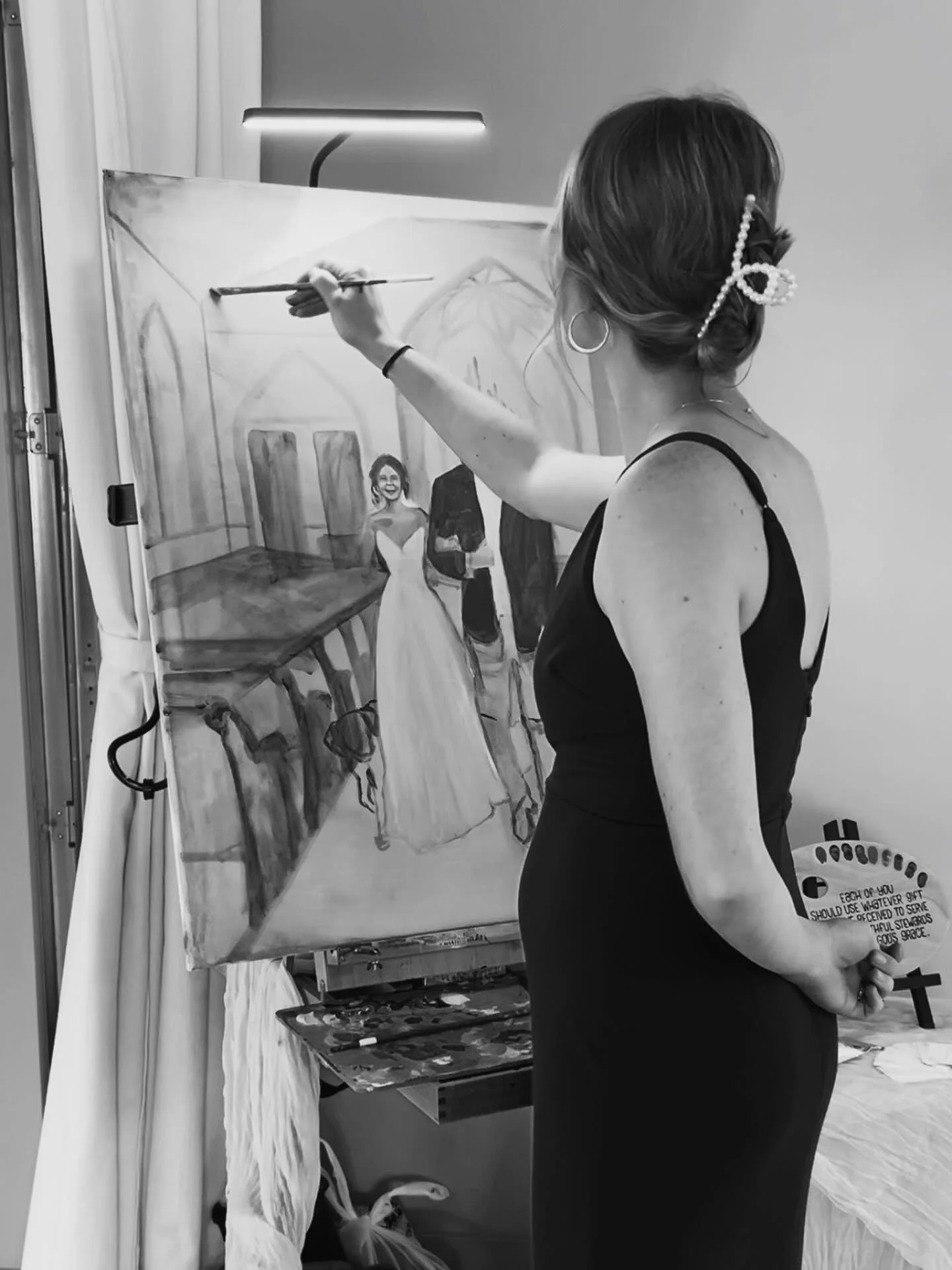 So many wonderful moments from the Price wedding I can&rsquo;t wait to share with you all🤍 More to come this week! 

#nebraskawedding #weddingpainter #weddingpainting #liveweddingpainter #octoberwedding