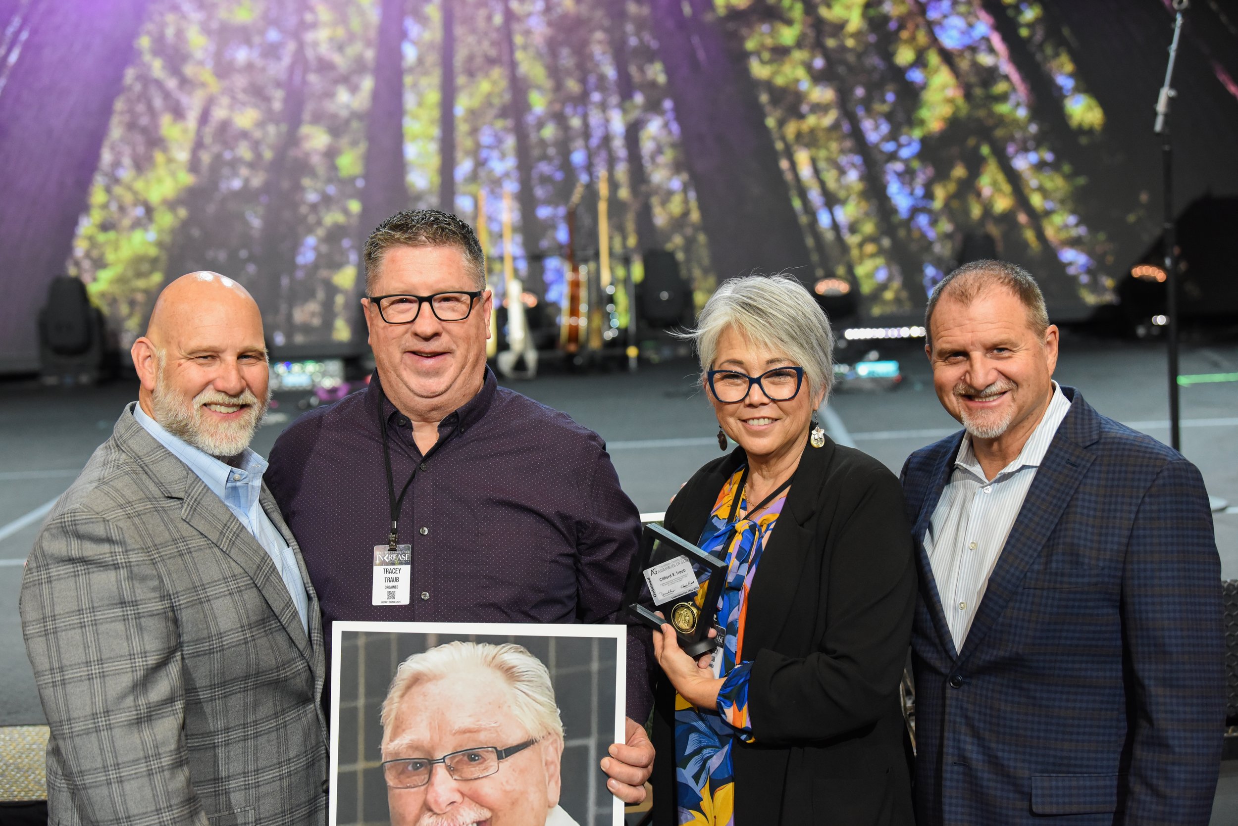 Legacy Service (23).jpg