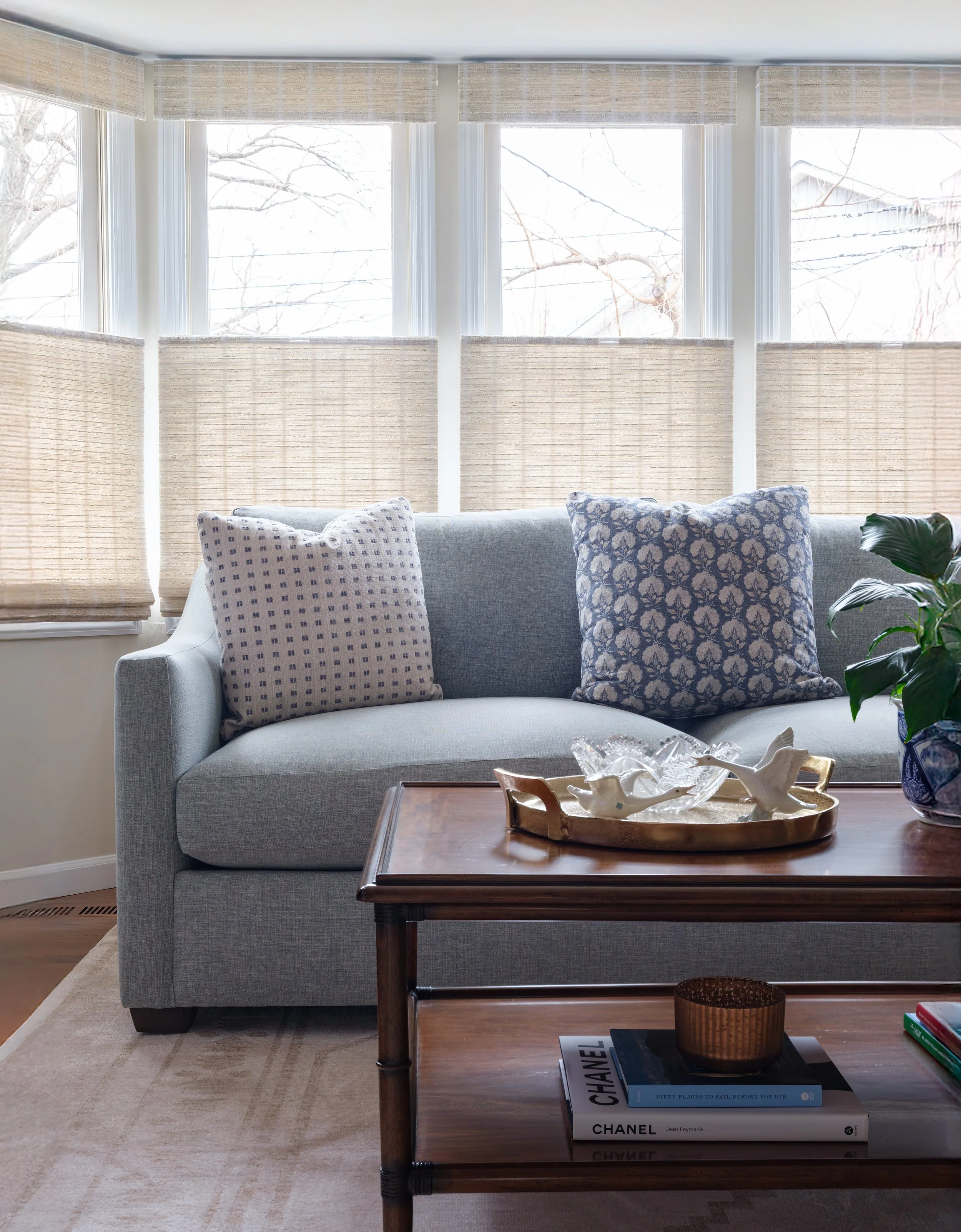 Woodview manor livingroom-20260224-511-Edit.jpg