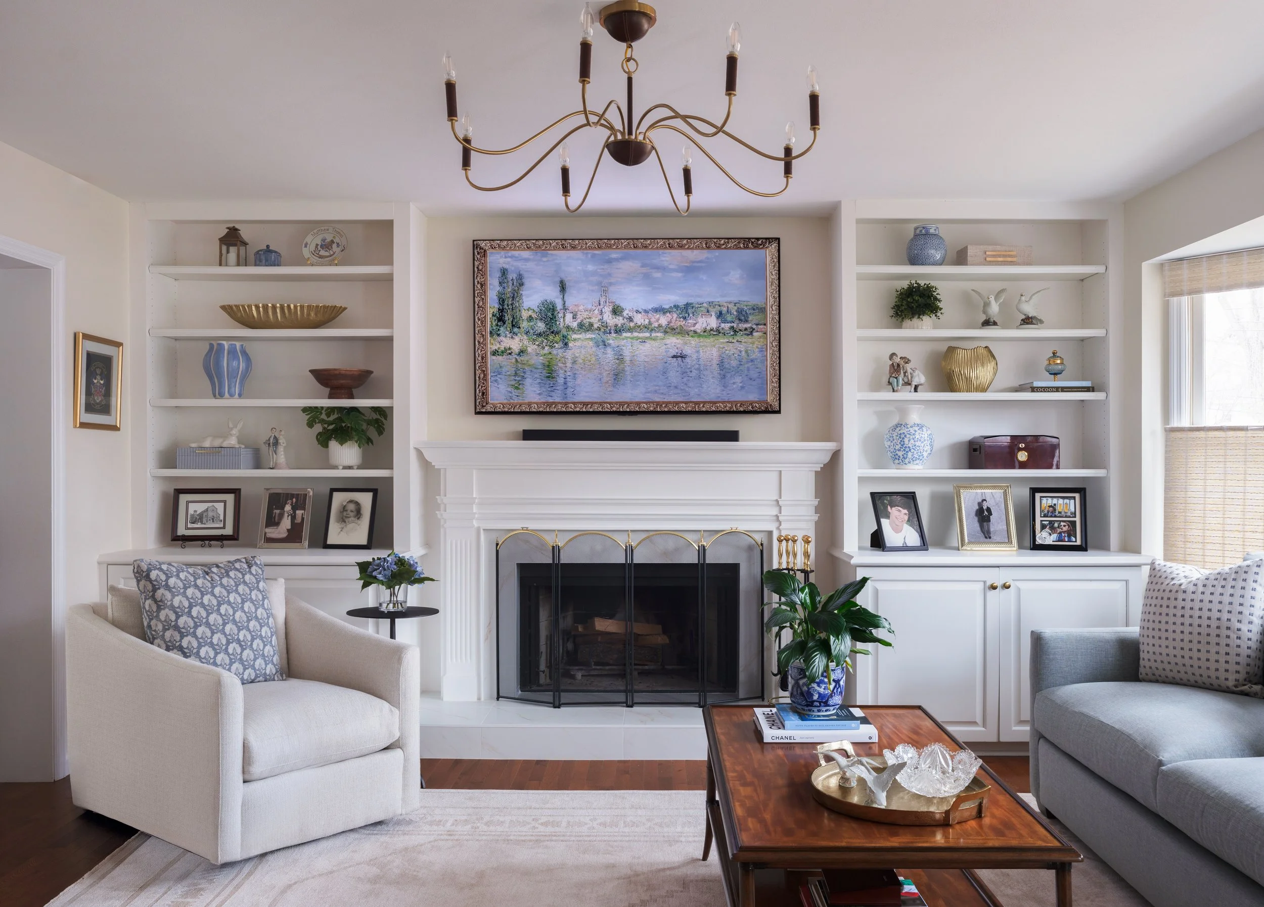 Woodview manor livingroom-20260224-515-Edit-Edit.jpg