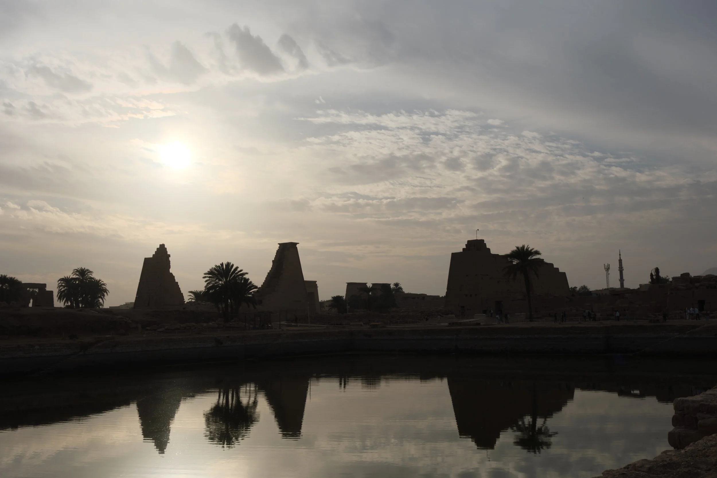 Karnak Temple Luxor - Nespolo Violetta