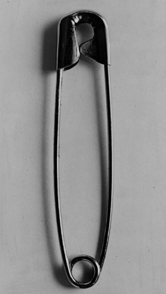 Safety Pin Inkjet on paper 16 x 12 in. (40.6 x 30.5 cm), Edition: 25