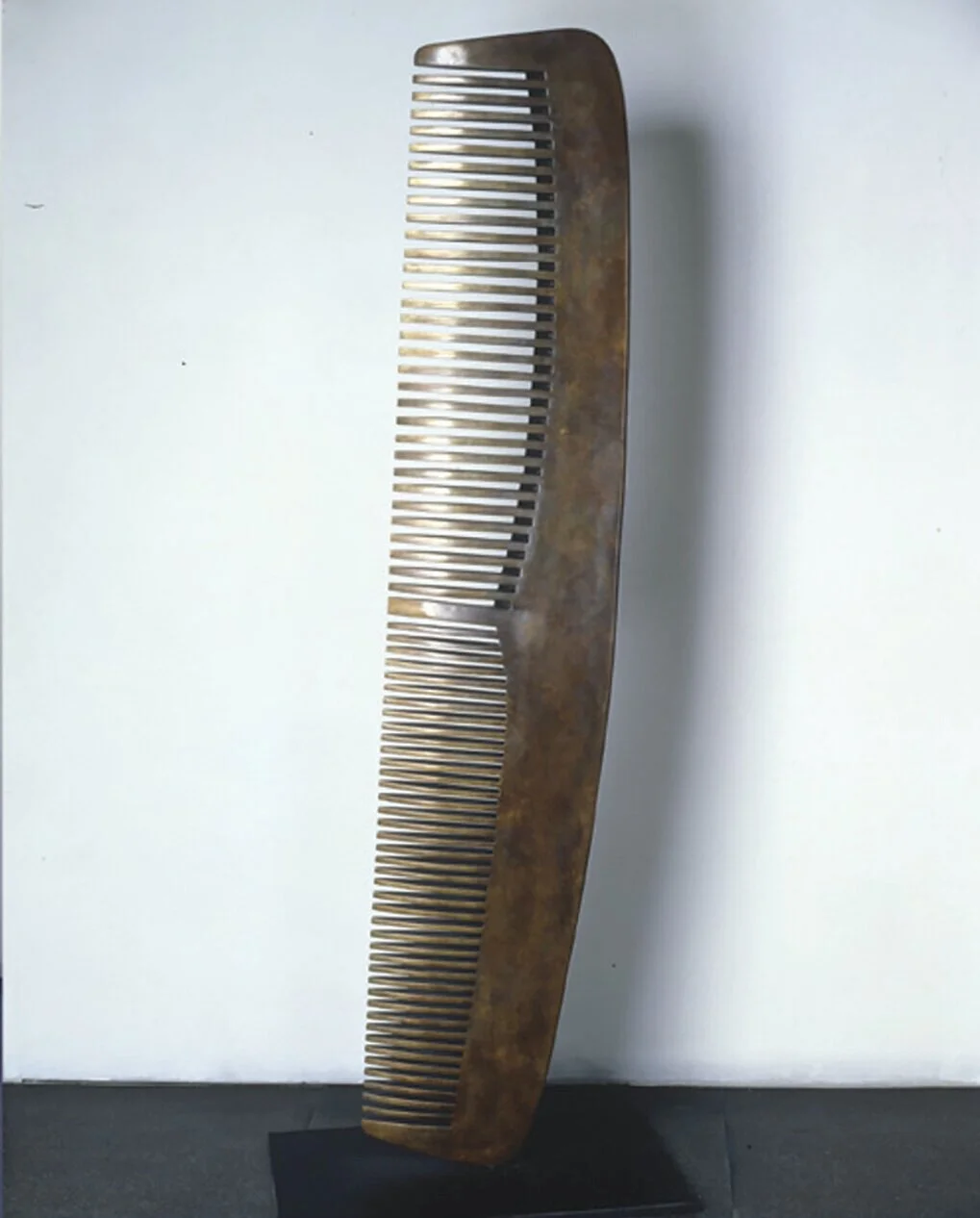 COMB Bronze | 150”x 14”x 2”, 2000